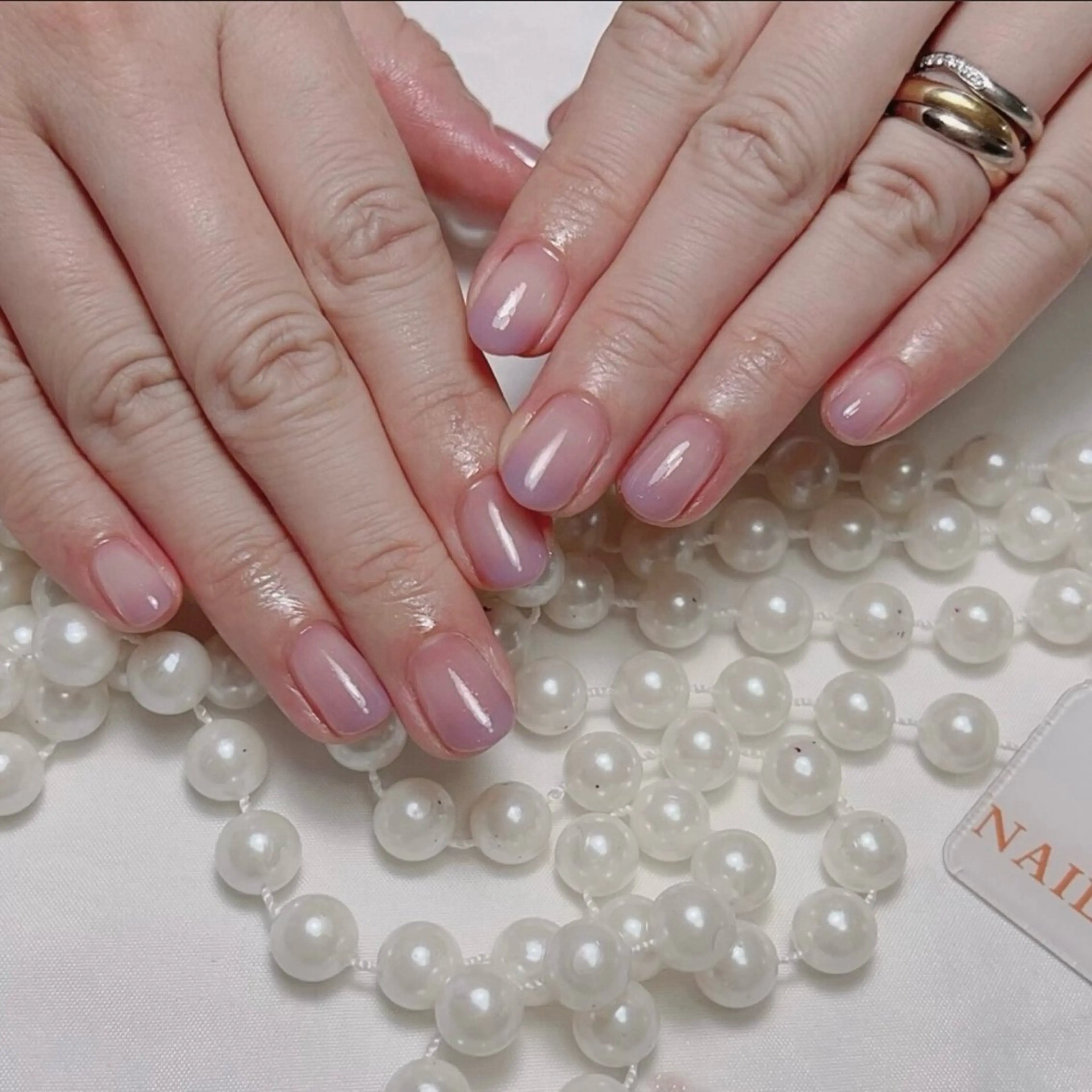 ネイル グラデーション さくら💮💮 【オフ無料】のネイルデザイン