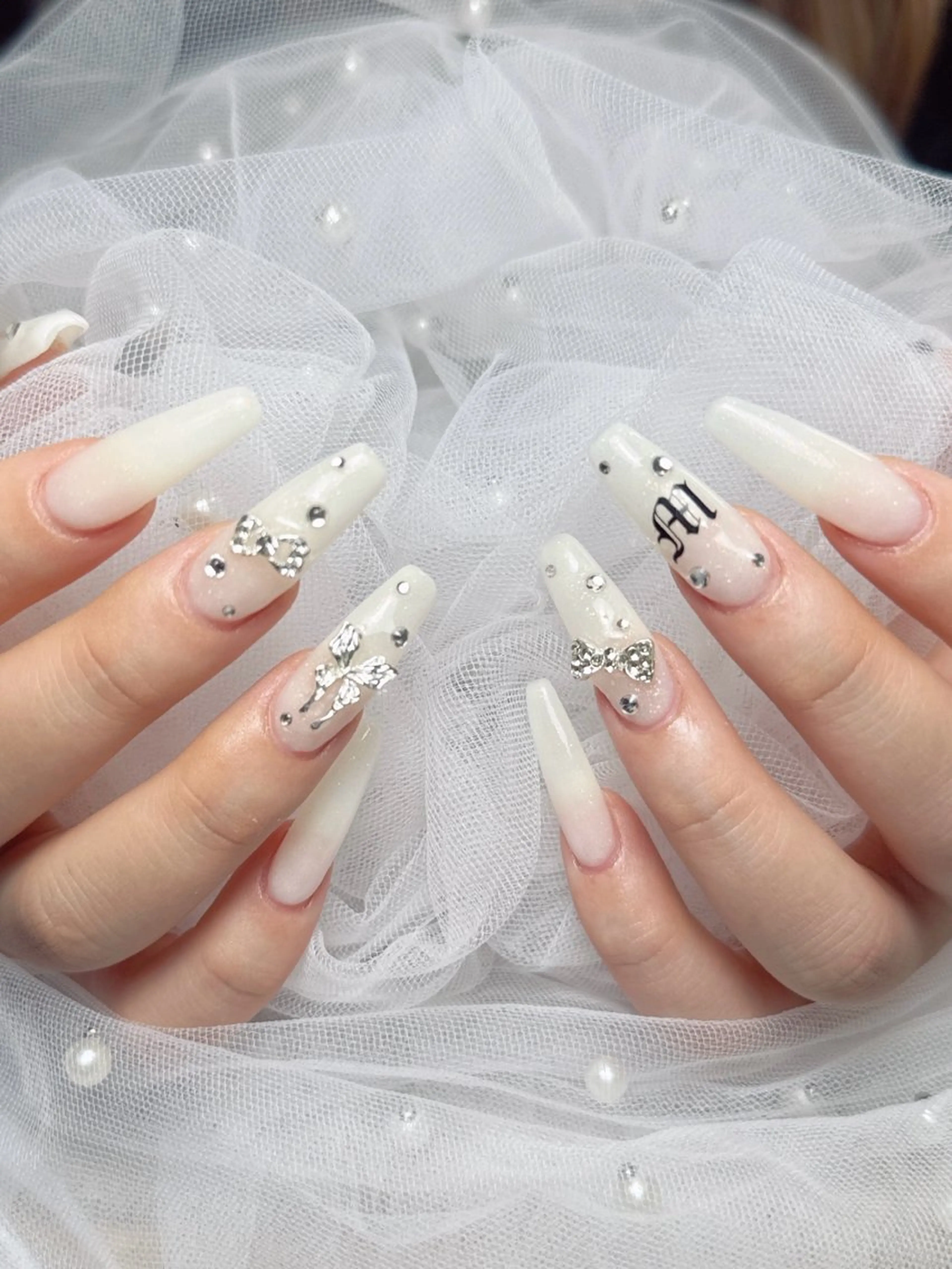 ネイル ハンドネイル ロータス ネイルサロンのネイルデザイン