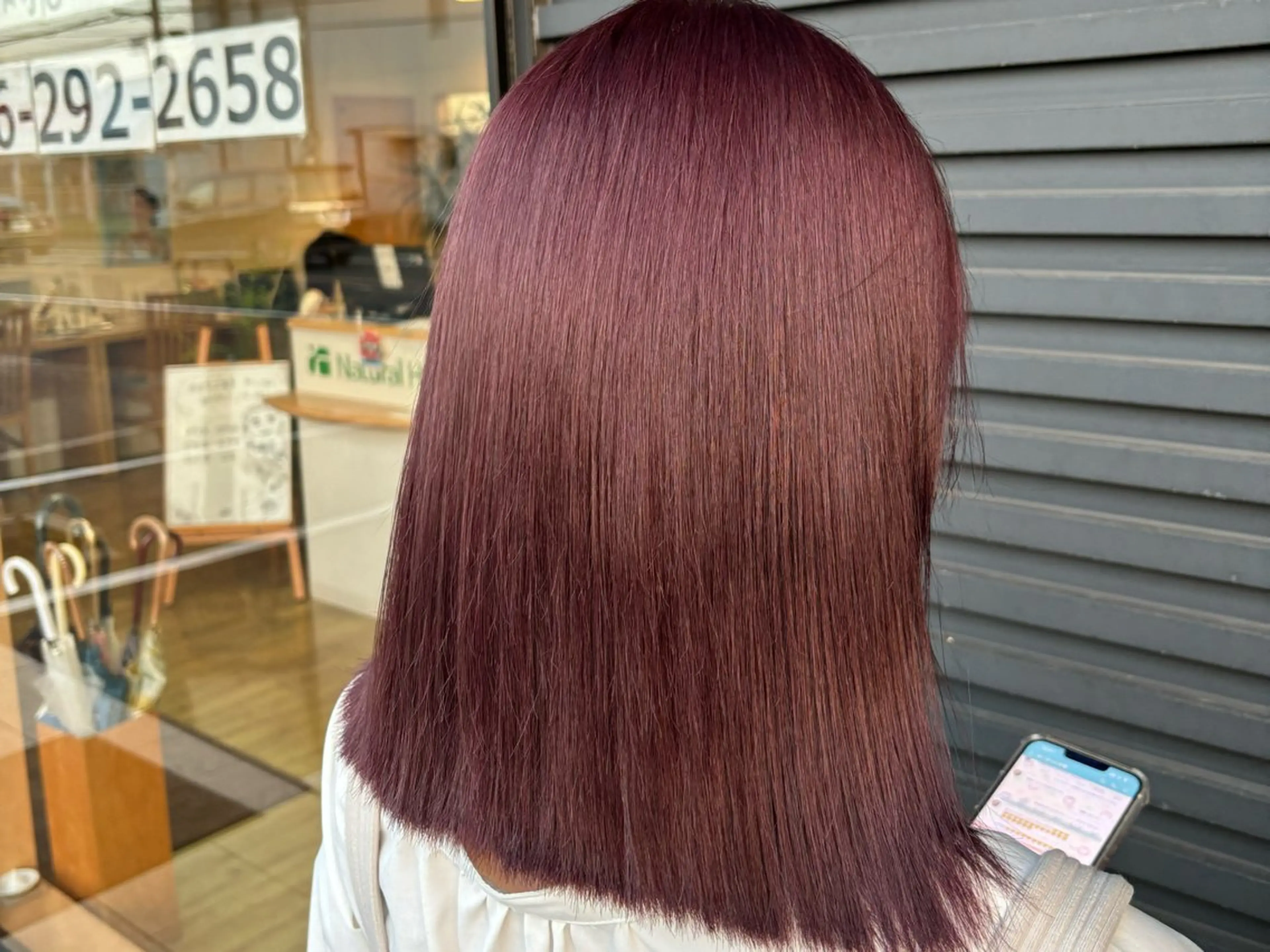 ミディアム カラー SALOWIN 岡山店所属・ボブ/艶カラー/ manaka 🥣のヘアスタイル