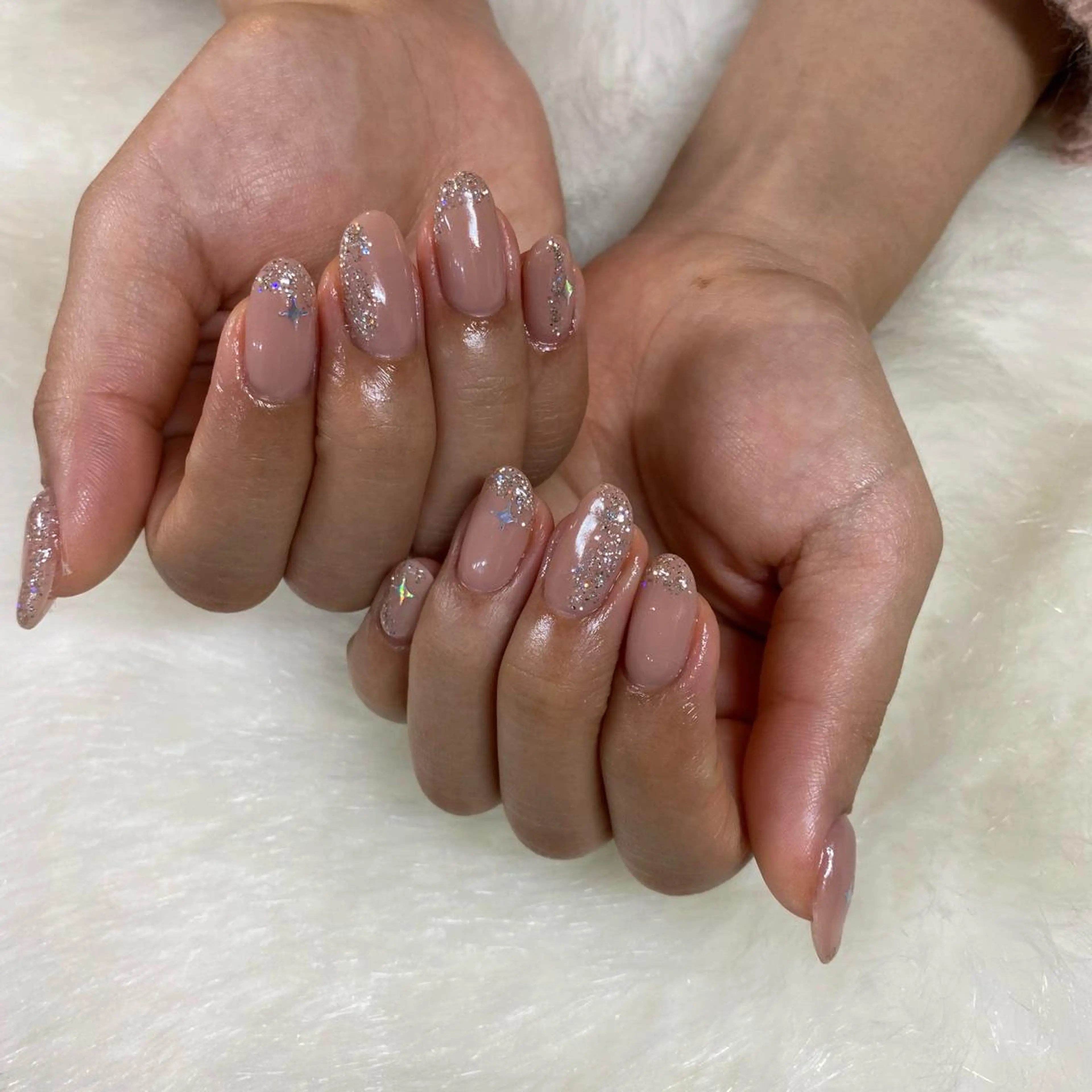 ネイル ハンドネイル Amber21.所属・Nagahama Akariのネイルデザイン