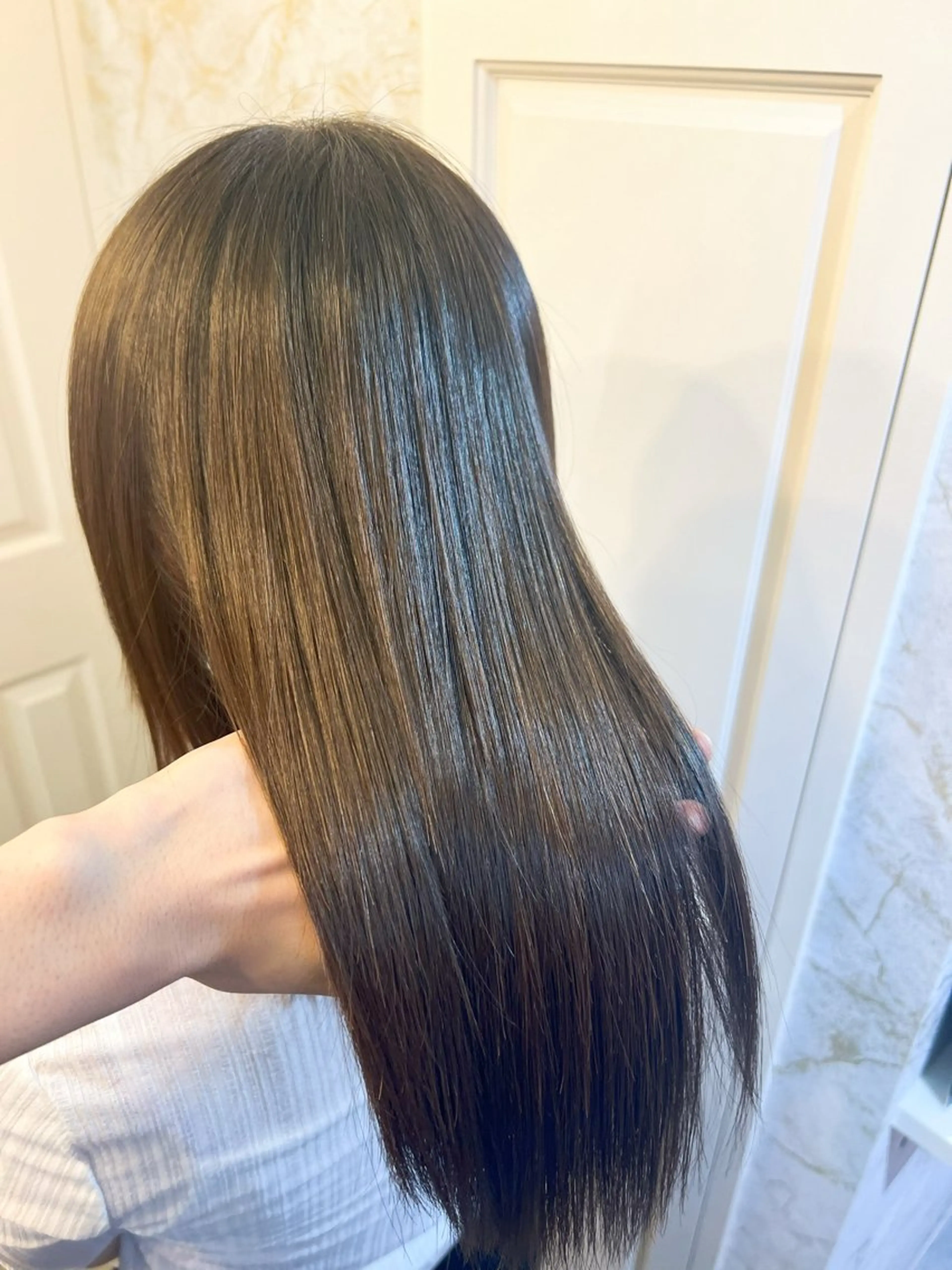 ロング 縮毛矯正 髪質改善特化💫 韓国ヘアAyumuのヘアスタイル