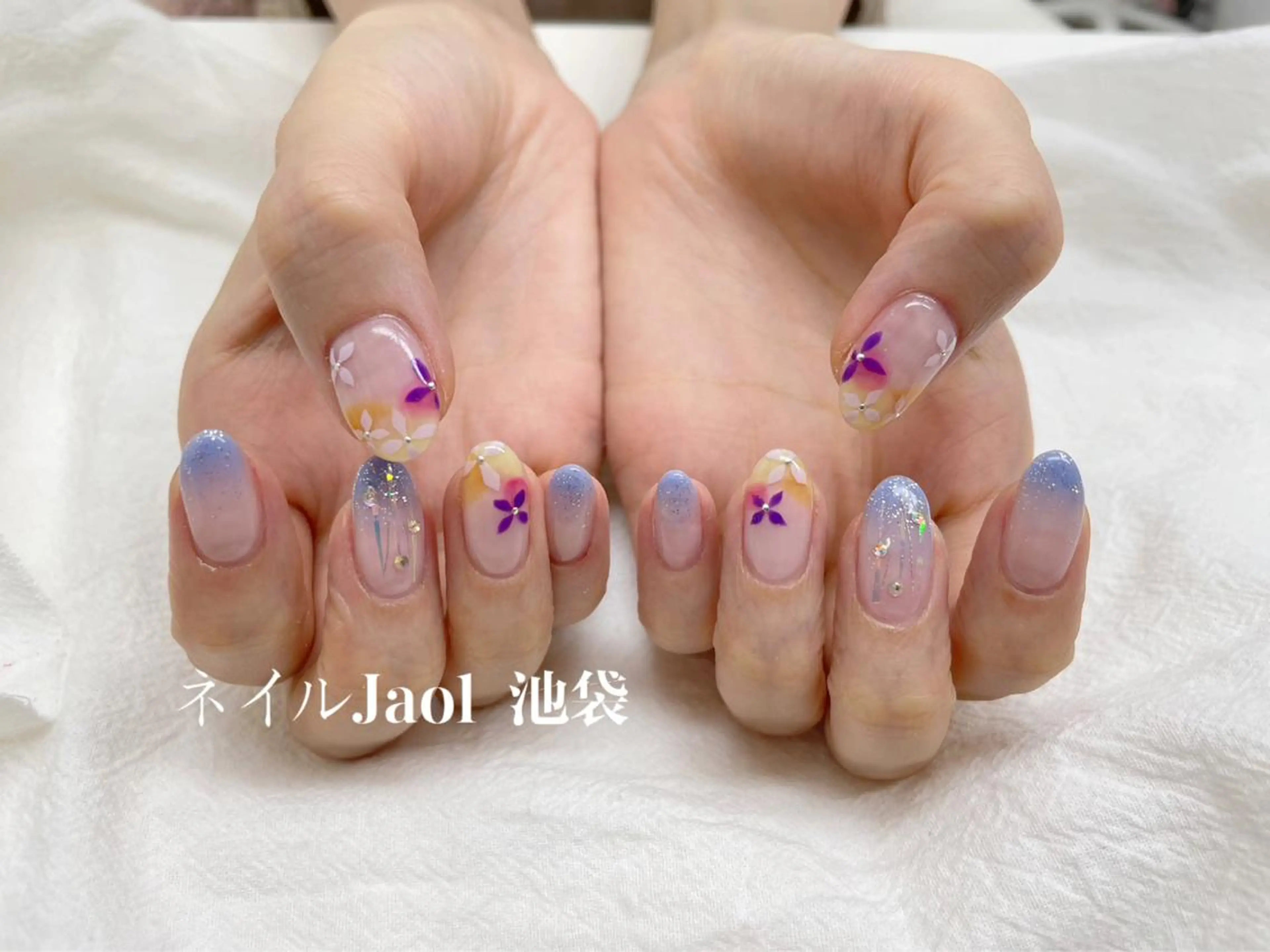 ミディアム ハンドネイル nail jaol池袋店所属・ネイルJaol 池袋のネイルデザイン