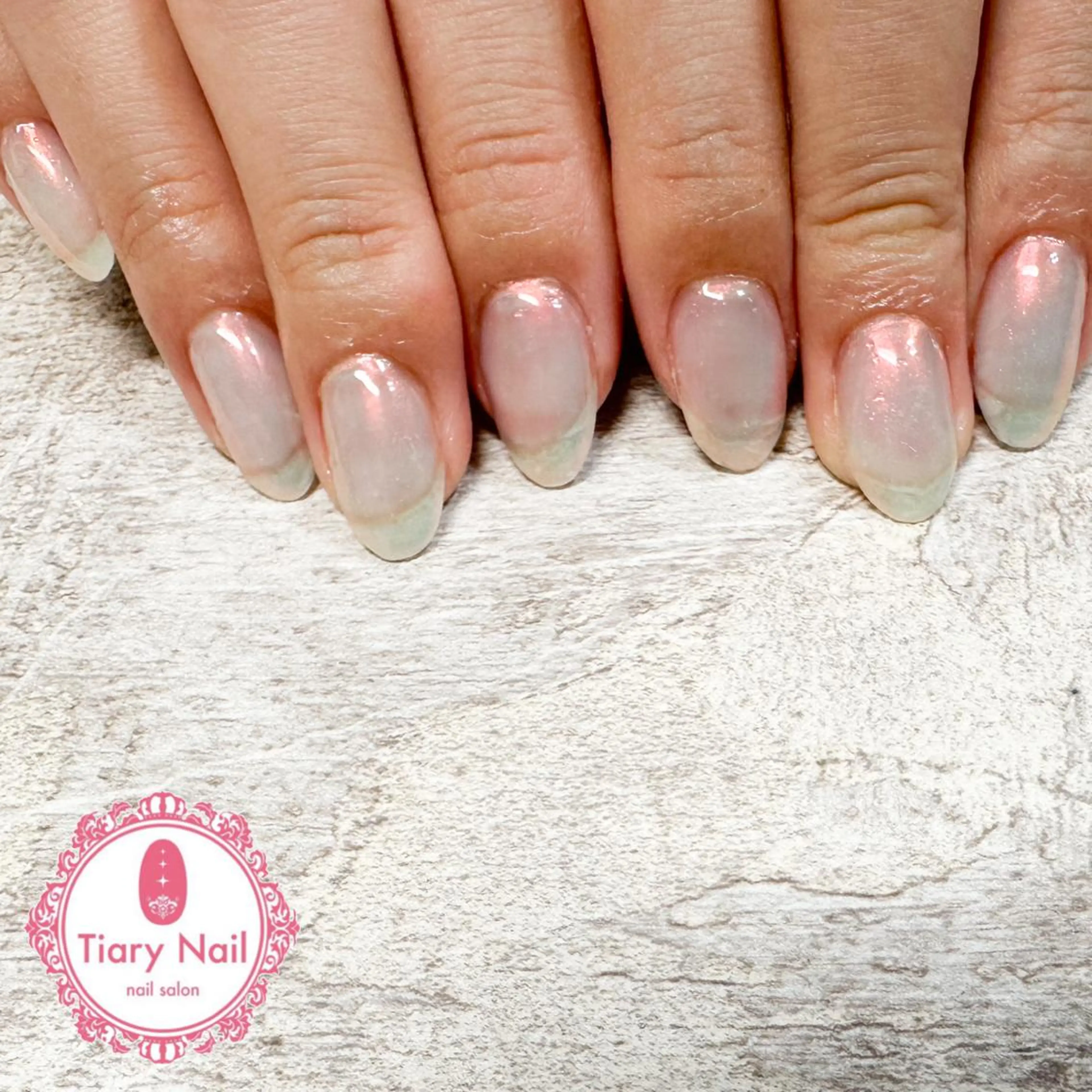 ネイル tiarynail K Kのネイルデザイン