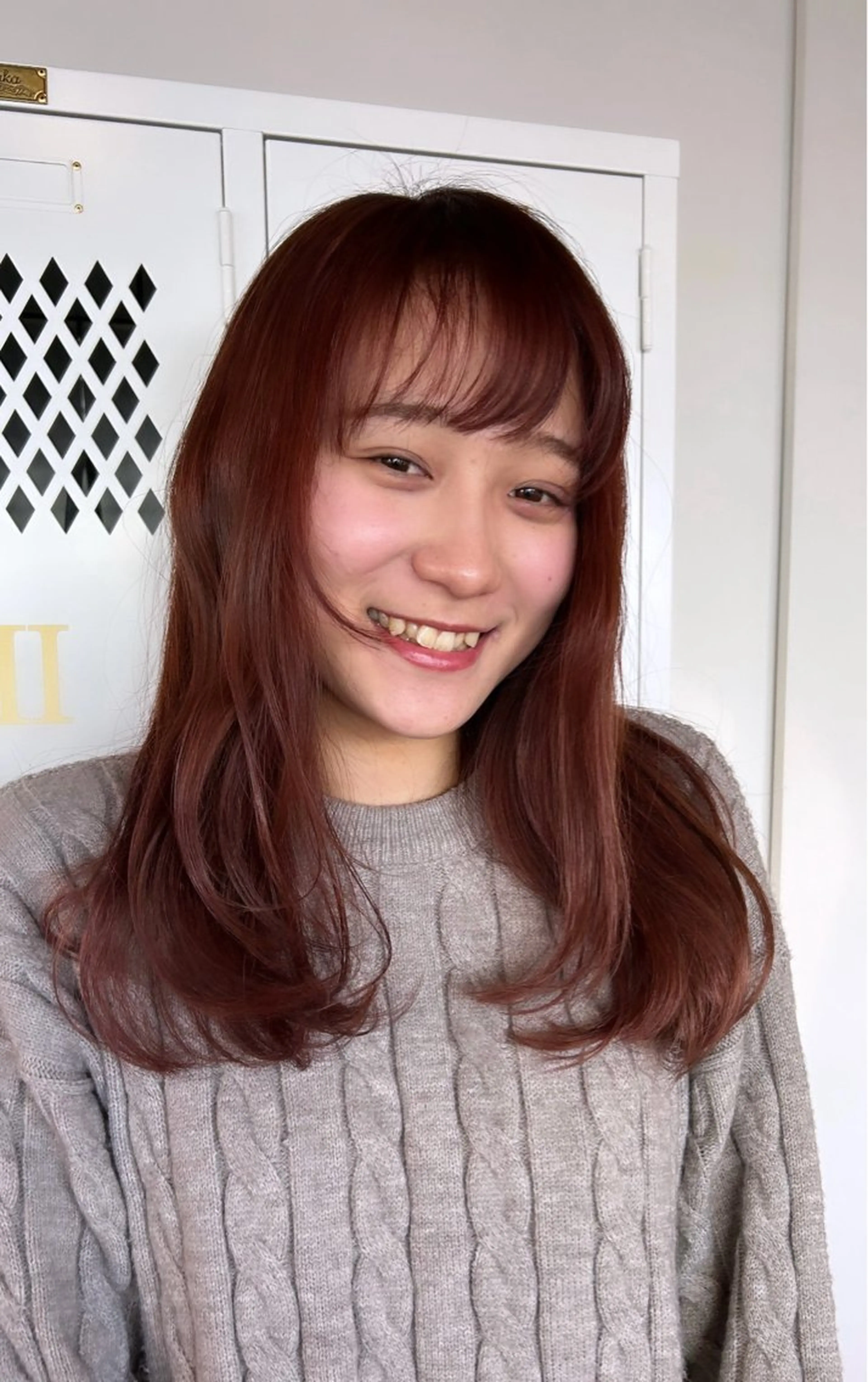 セミロング 顔周りカット レイヤーカット shiho/レイヤー /透明感カラーのヘアスタイル