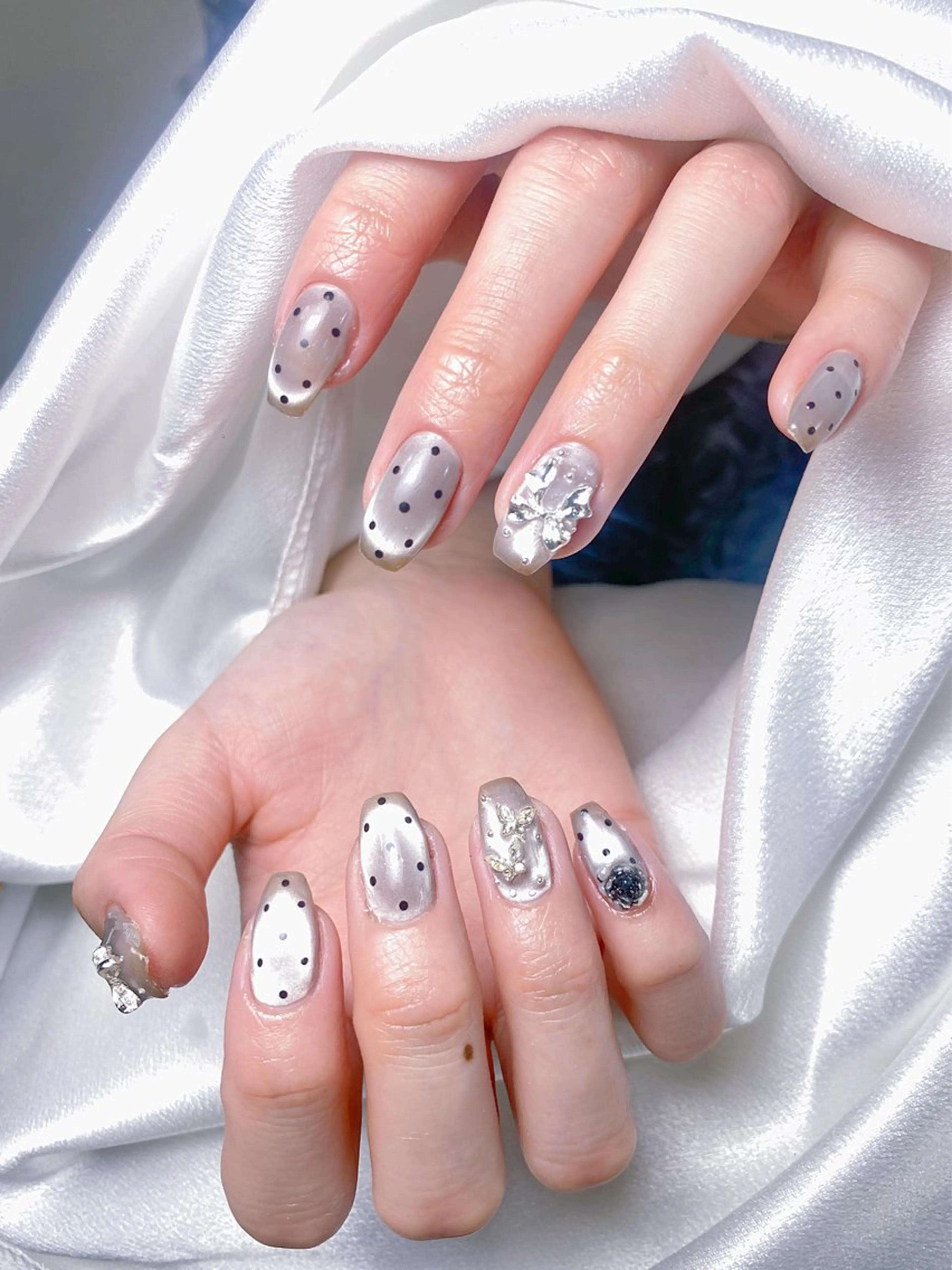 ネイル ハンドネイル Mew_Sanie所属・Sanie Salonのネイルデザイン