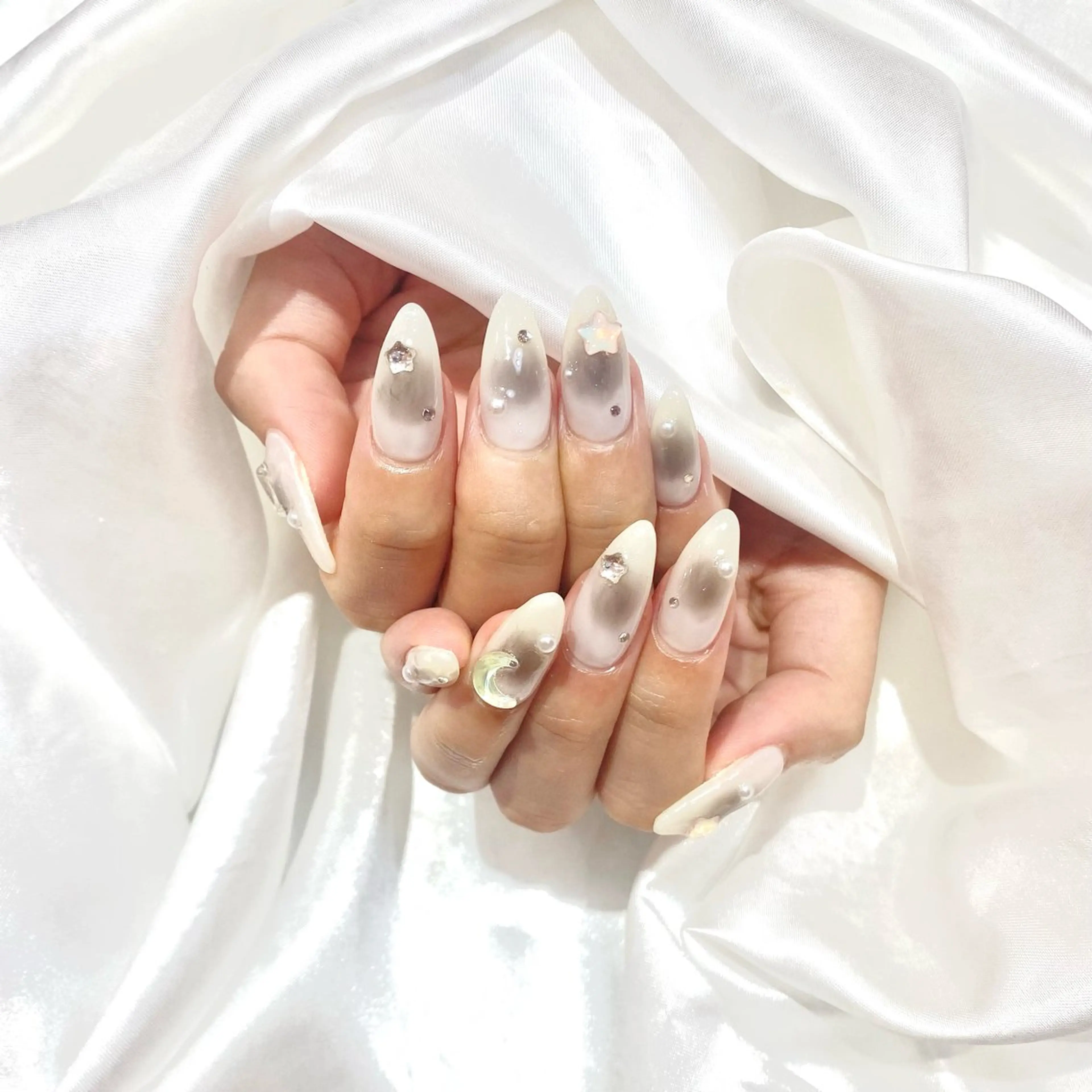 ネイル ハンドネイル WISTERIA azusaのネイルデザイン