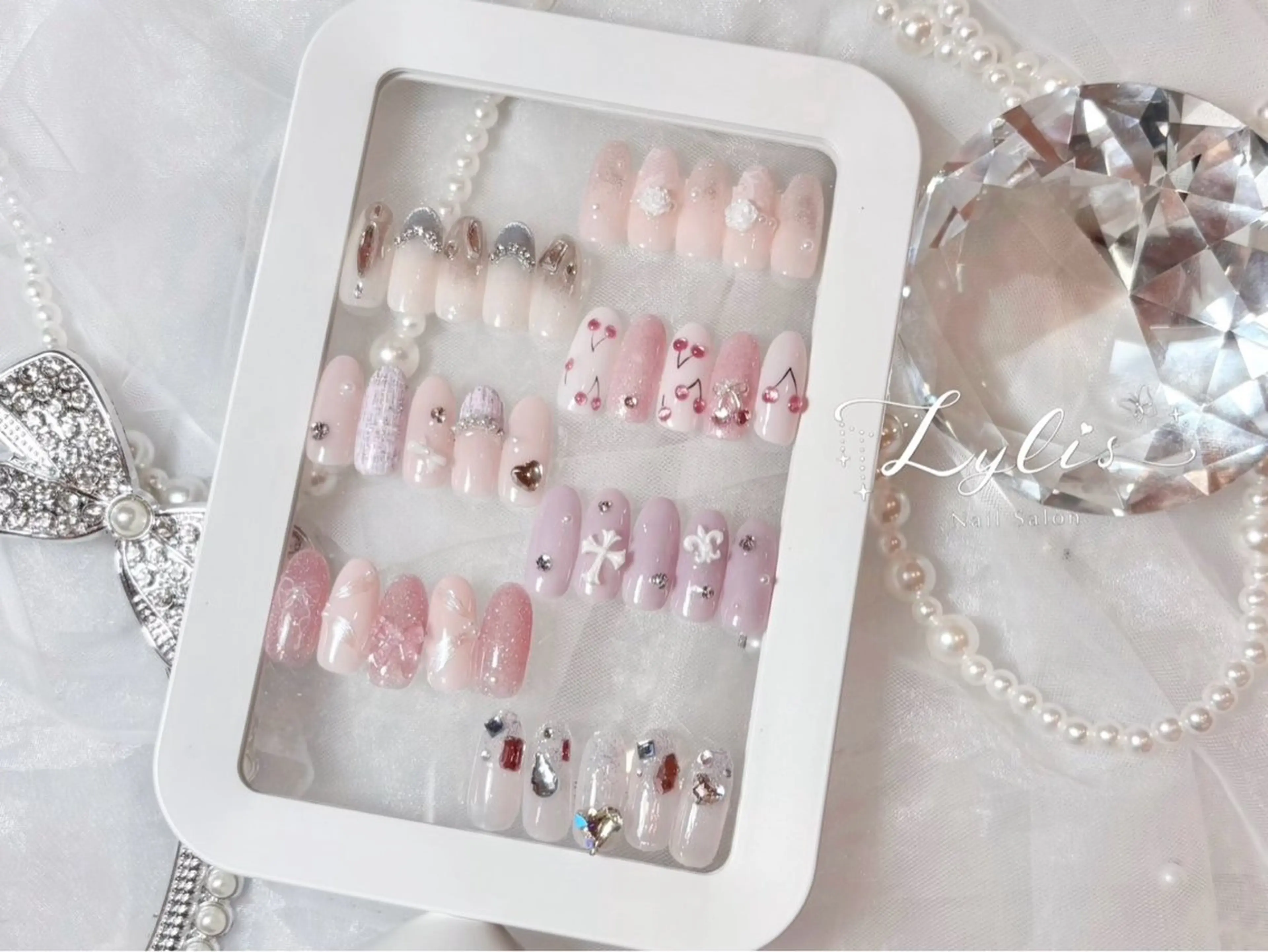 ネイル Nail Salon Lylis♡のネイルデザイン