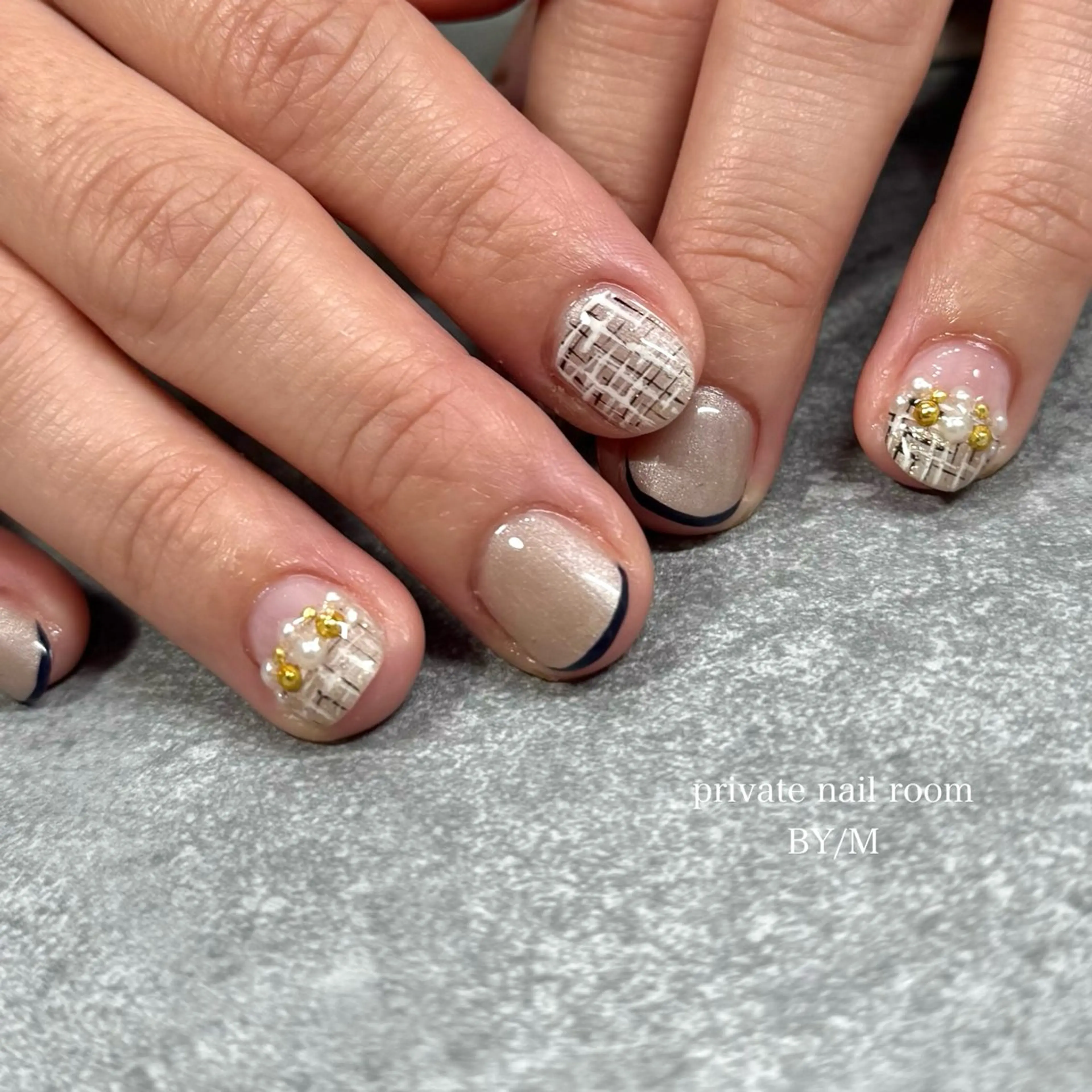 ネイル 持ち込み ツイードネイル ハンドネイル BY / Mのネイルデザイン