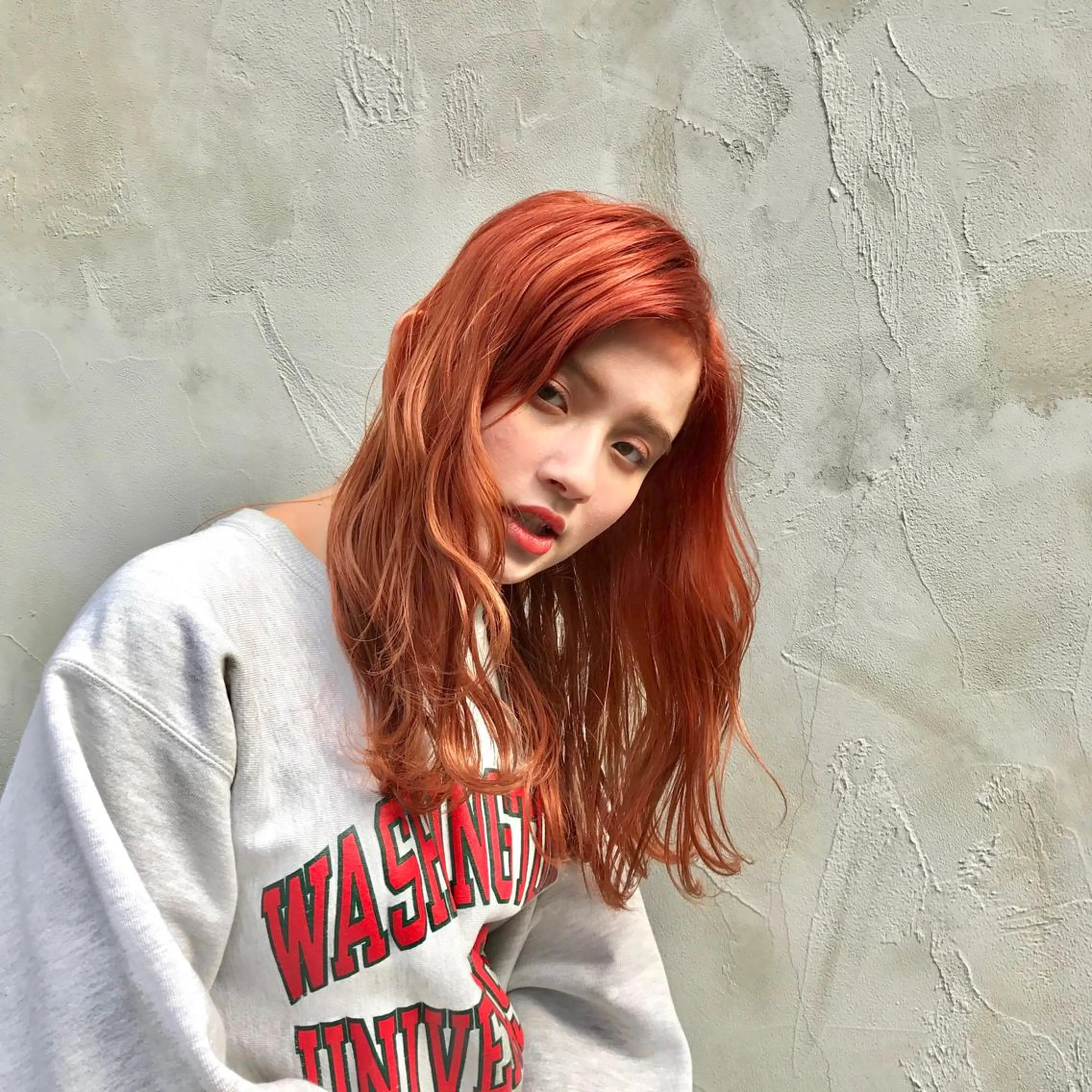 ミディアム カラー ヤスドミ ケイスケのヘアスタイル