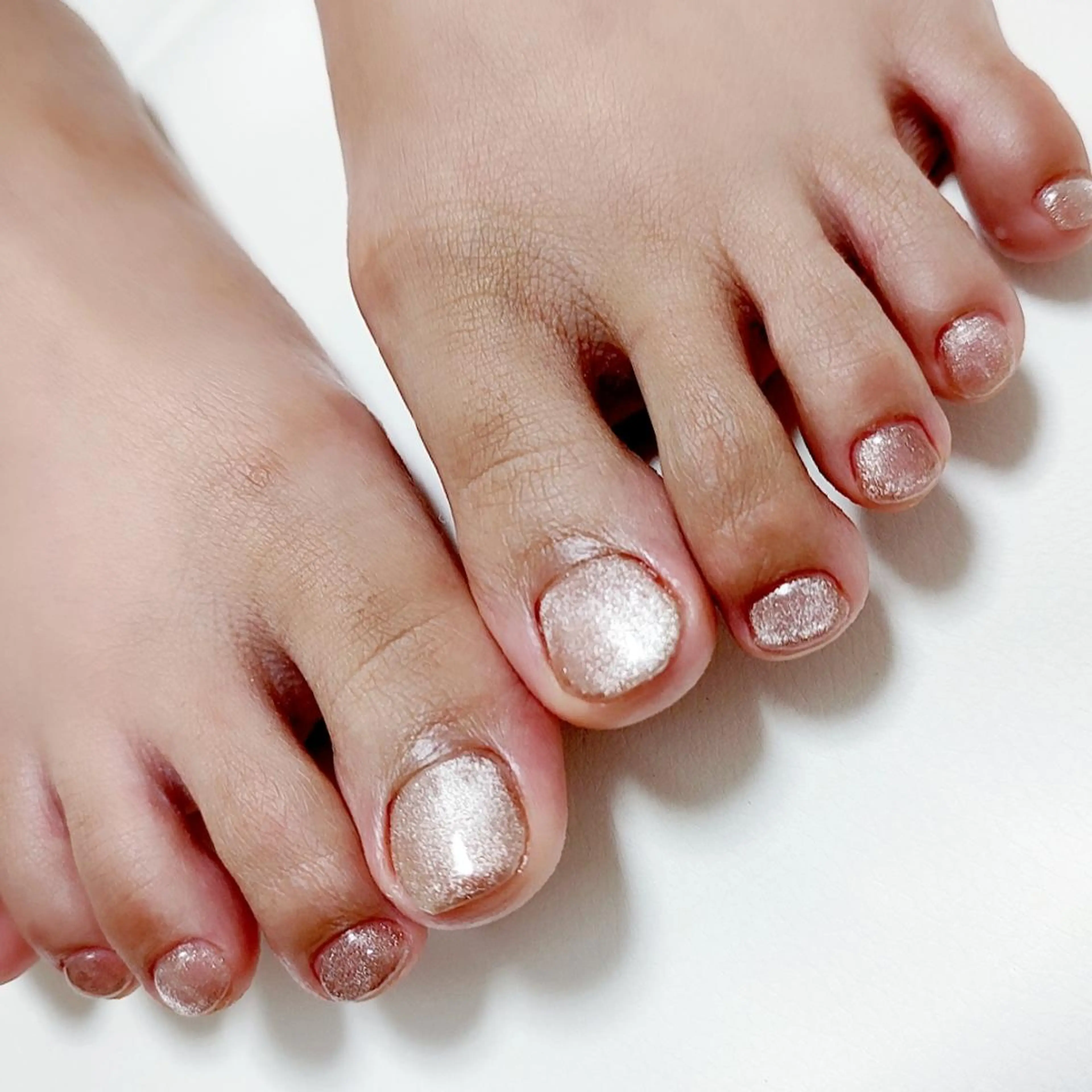 ネイル フットネイル キラキラネイル マグネットネイル フットネイル RUNWAY 　　の眉毛・アイブロウイメージ