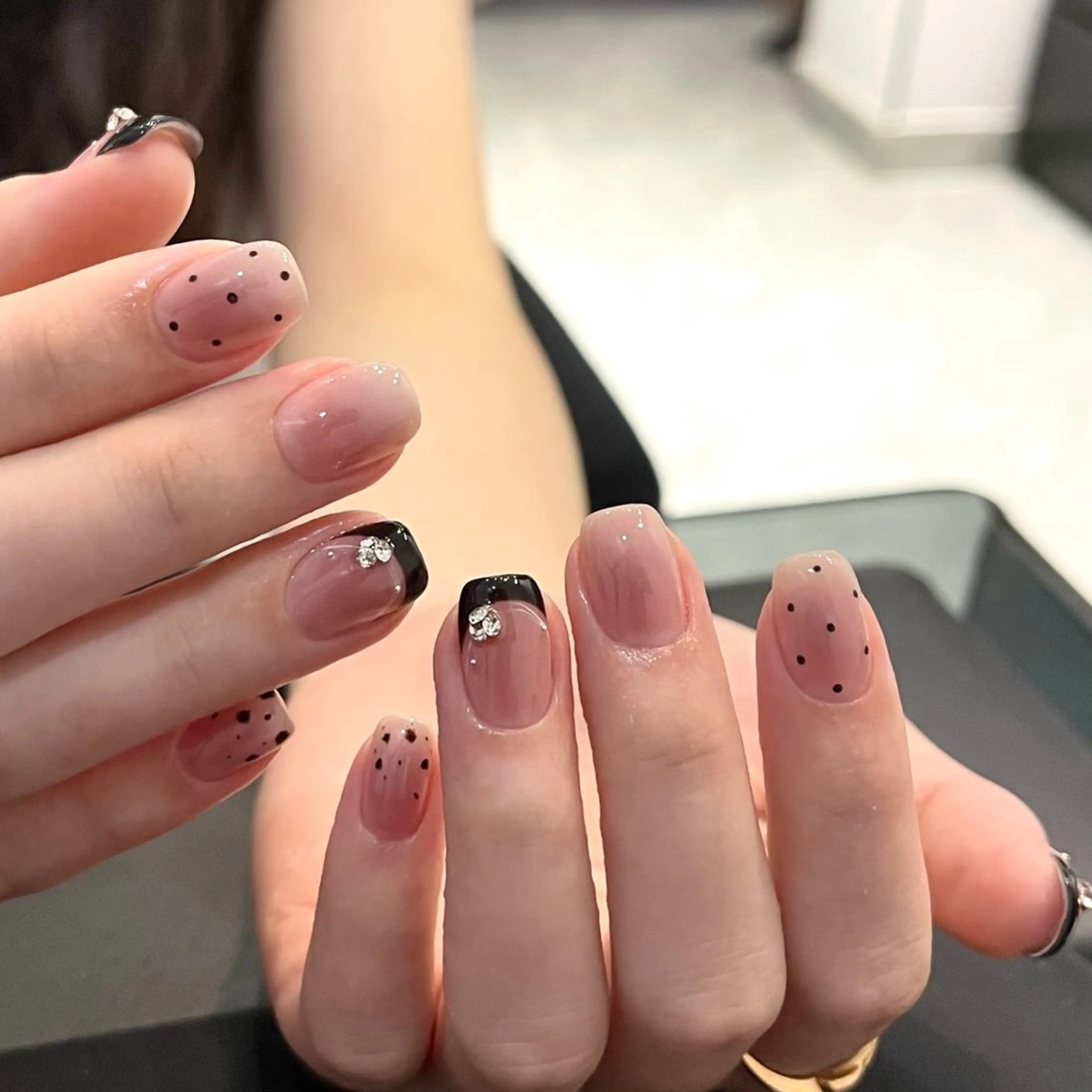 ネイル 陽菜 🦋のネイルデザイン