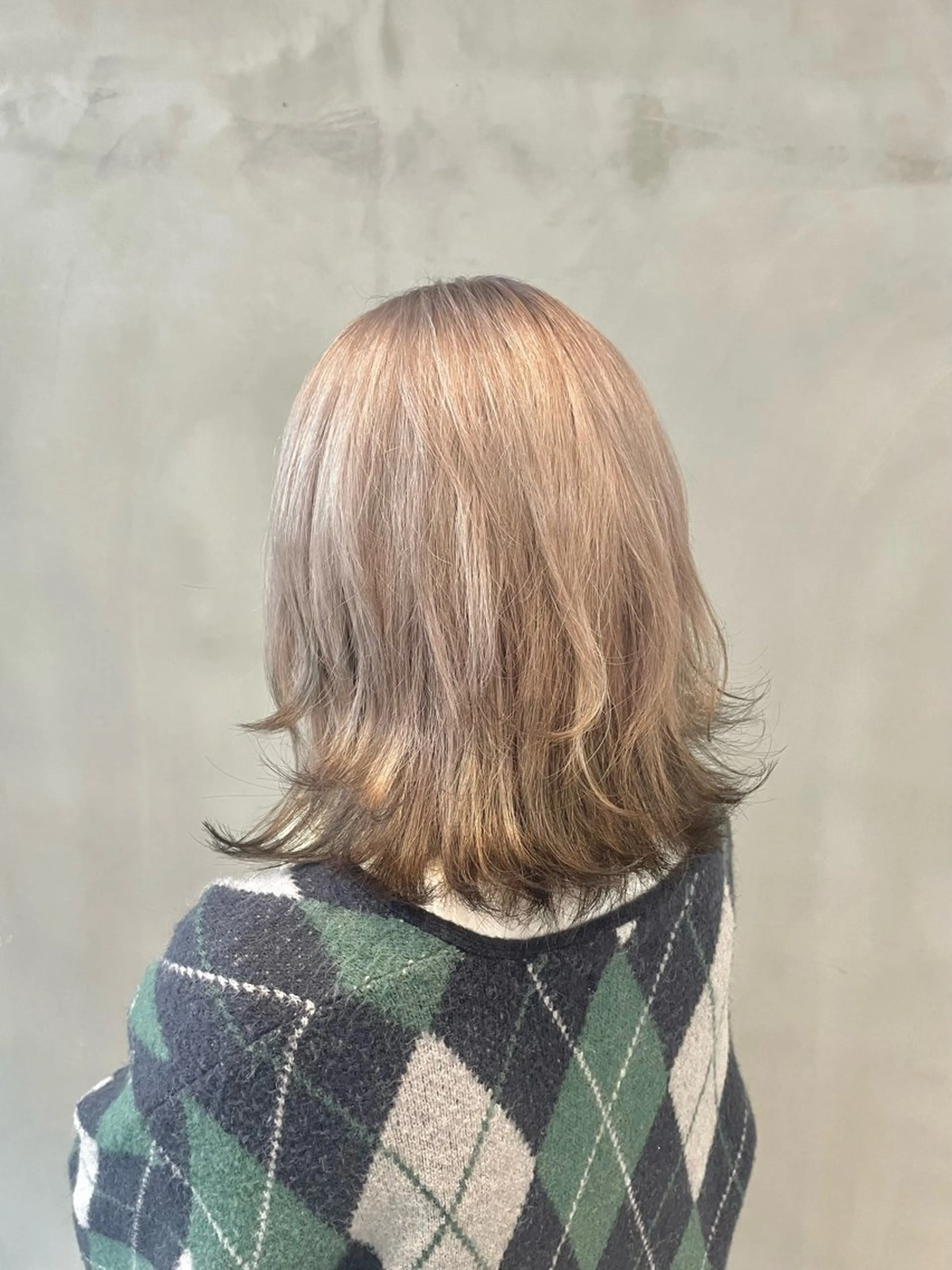 ミディアム カット ヘアカラー 透明感カラー◎ 大塚将人のヘアスタイル