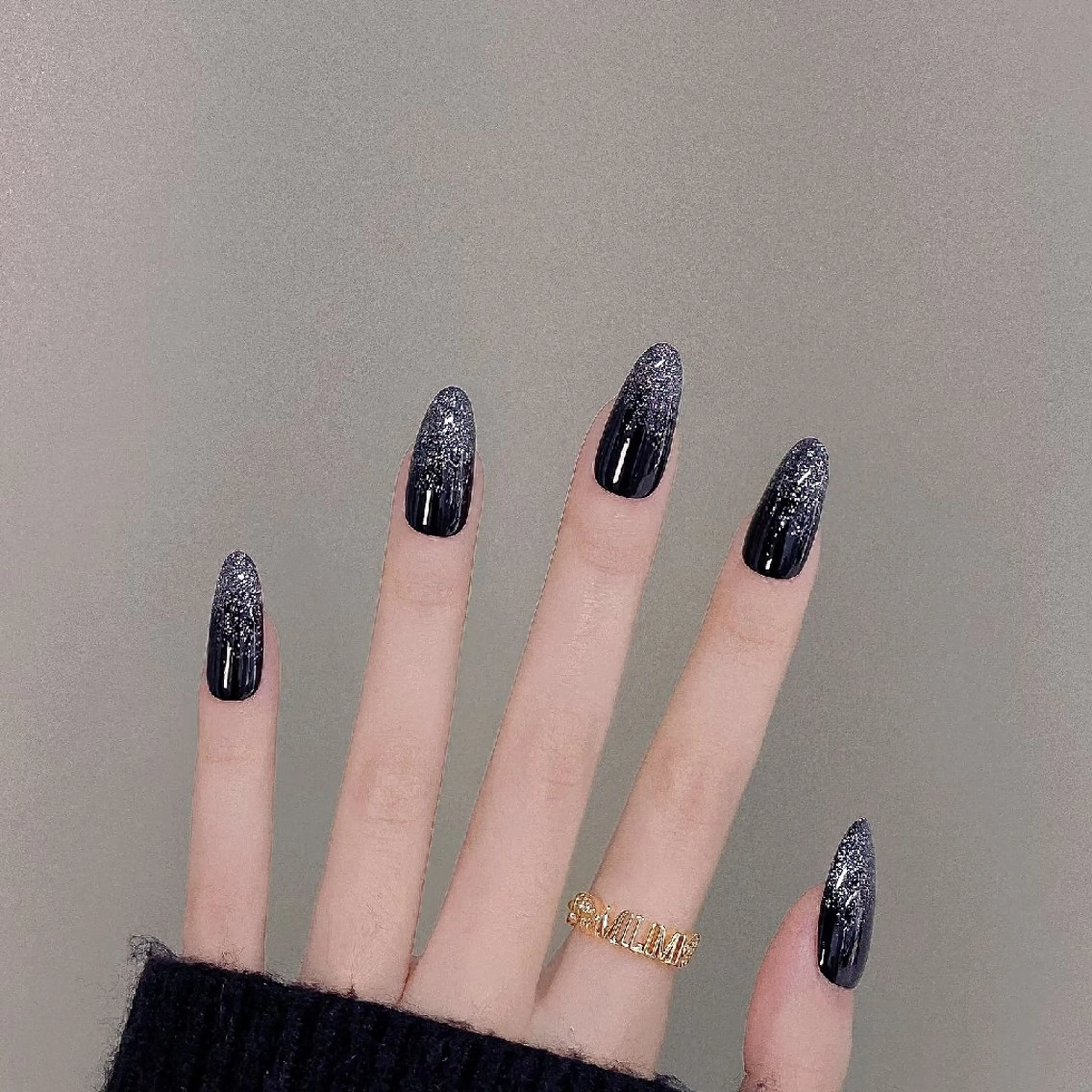 ネイル 鈴木 彩星のネイルデザイン