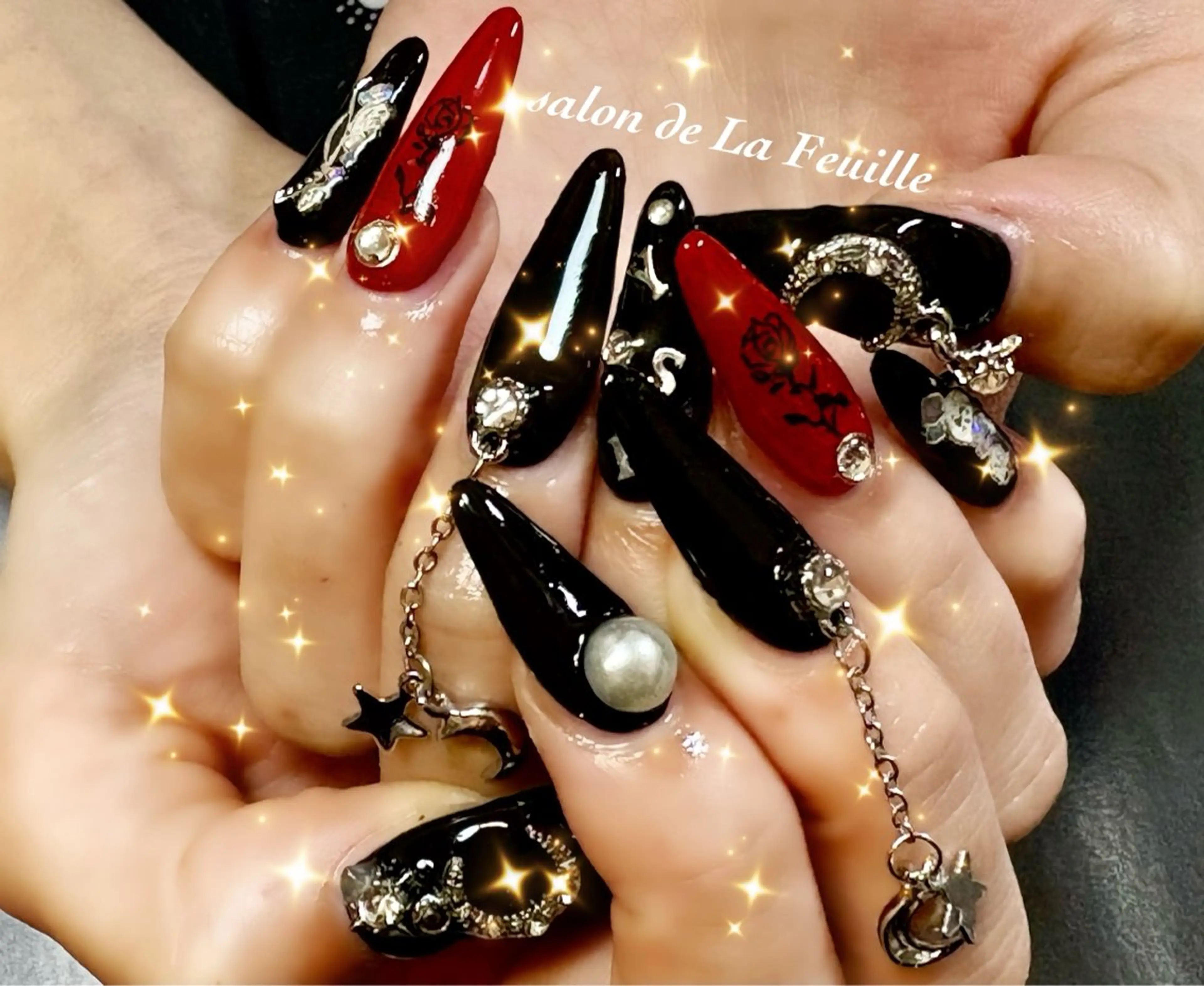 ロング サロンドラフィーユ LAFEUILLEのネイルデザイン