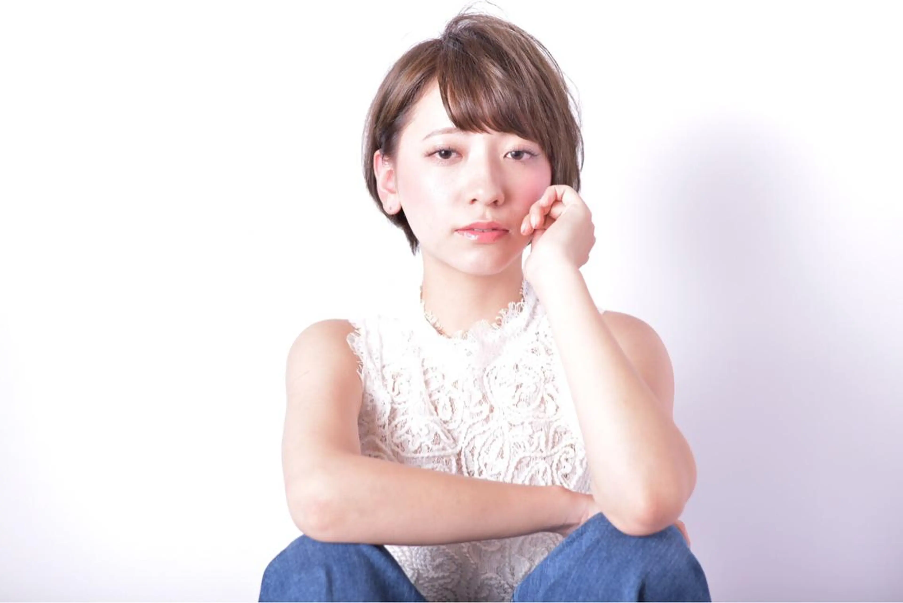 ショート カラー ベージュカラー ショートヘア 西岡 翼のヘアスタイル