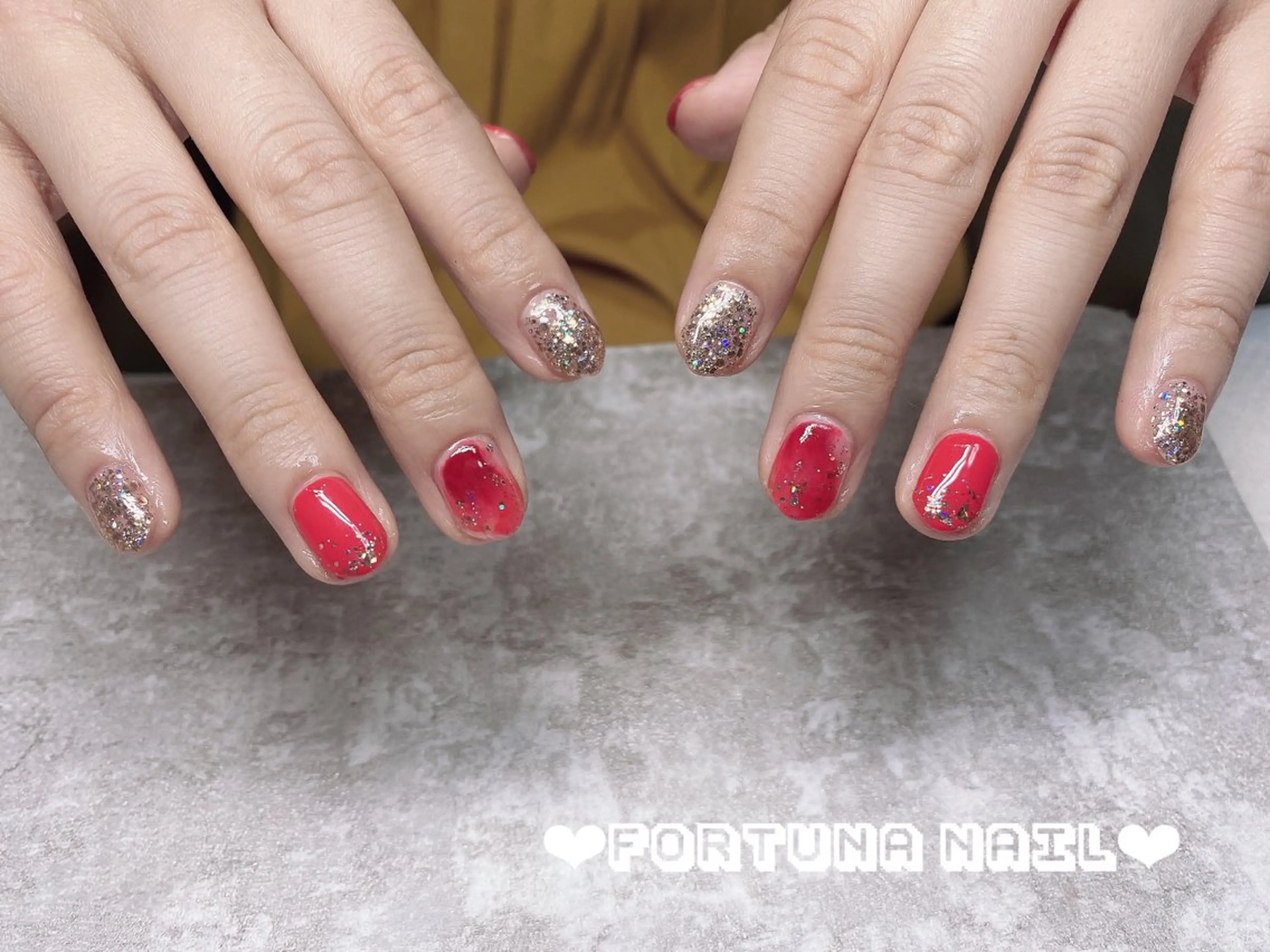 ネイル ハンドネイル ハンドケア Nail •Head スパFortunaのネイルデザイン