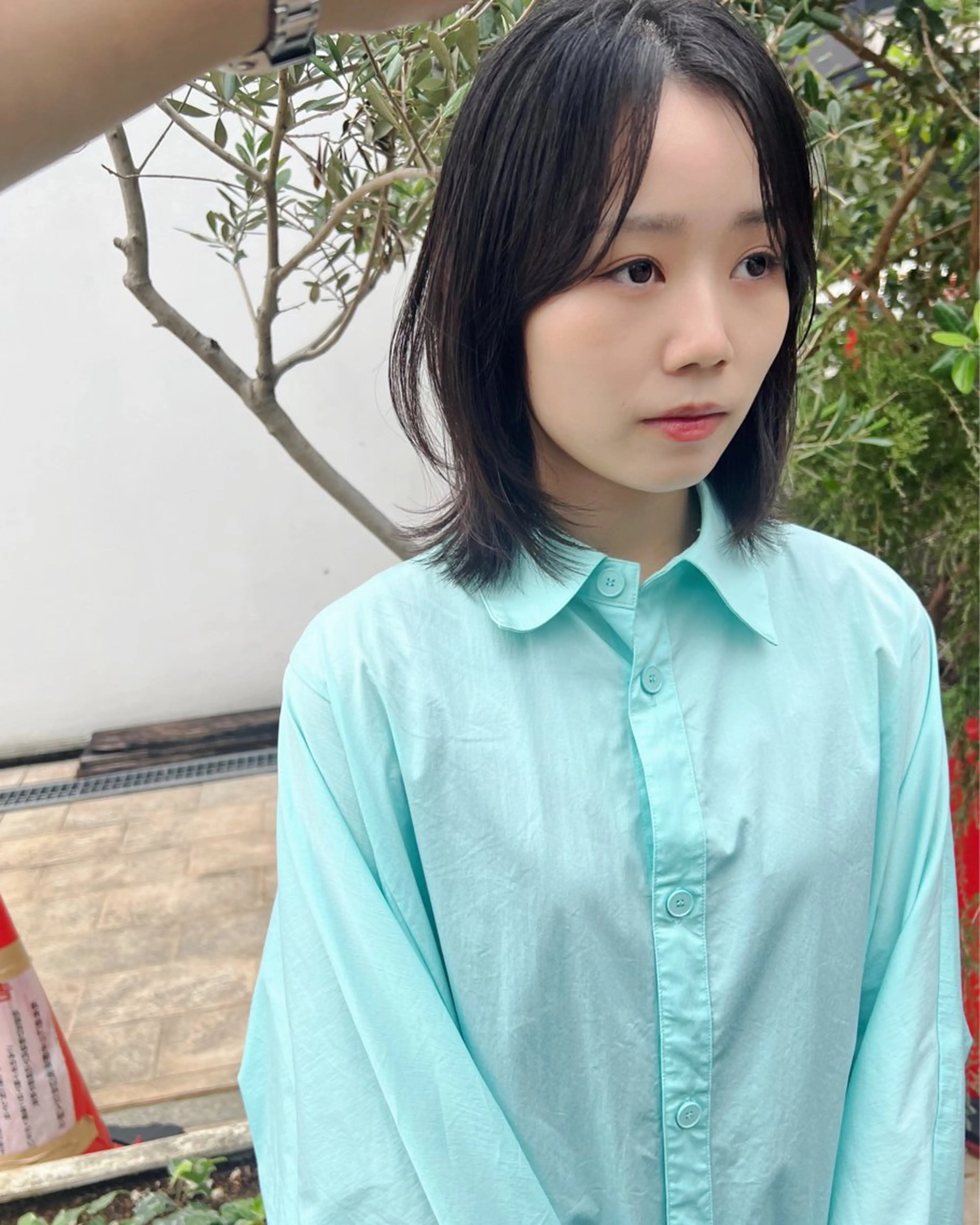 ミディアム 伸ばしかけ レイヤーカット カット sakoda shunkiのヘアスタイル