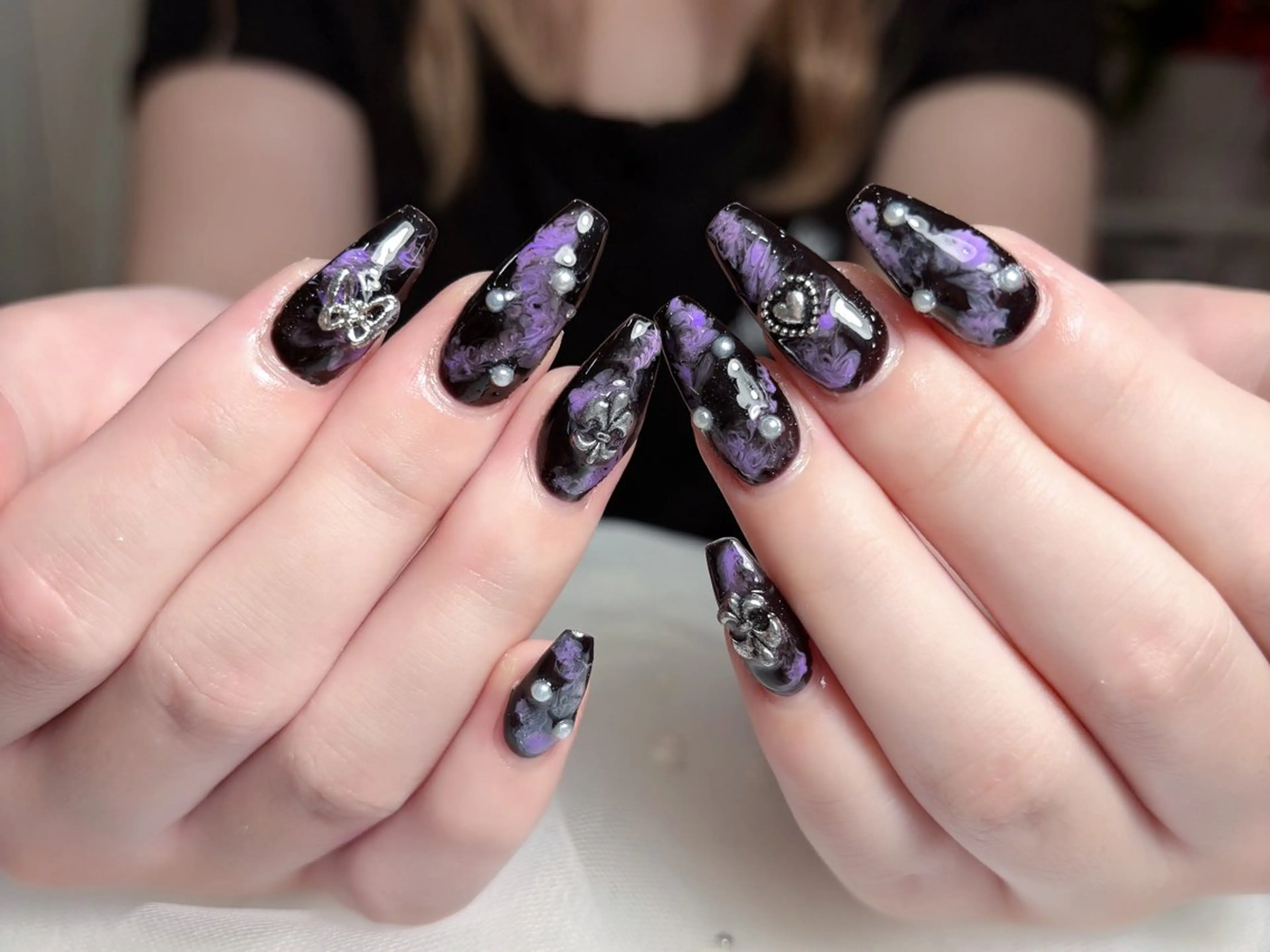 ネイル キラキラネイル 持ち込み シンプルネイル 春ネイル ワンホンネイル ハンドネイル SORA Nailのネイルデザイン