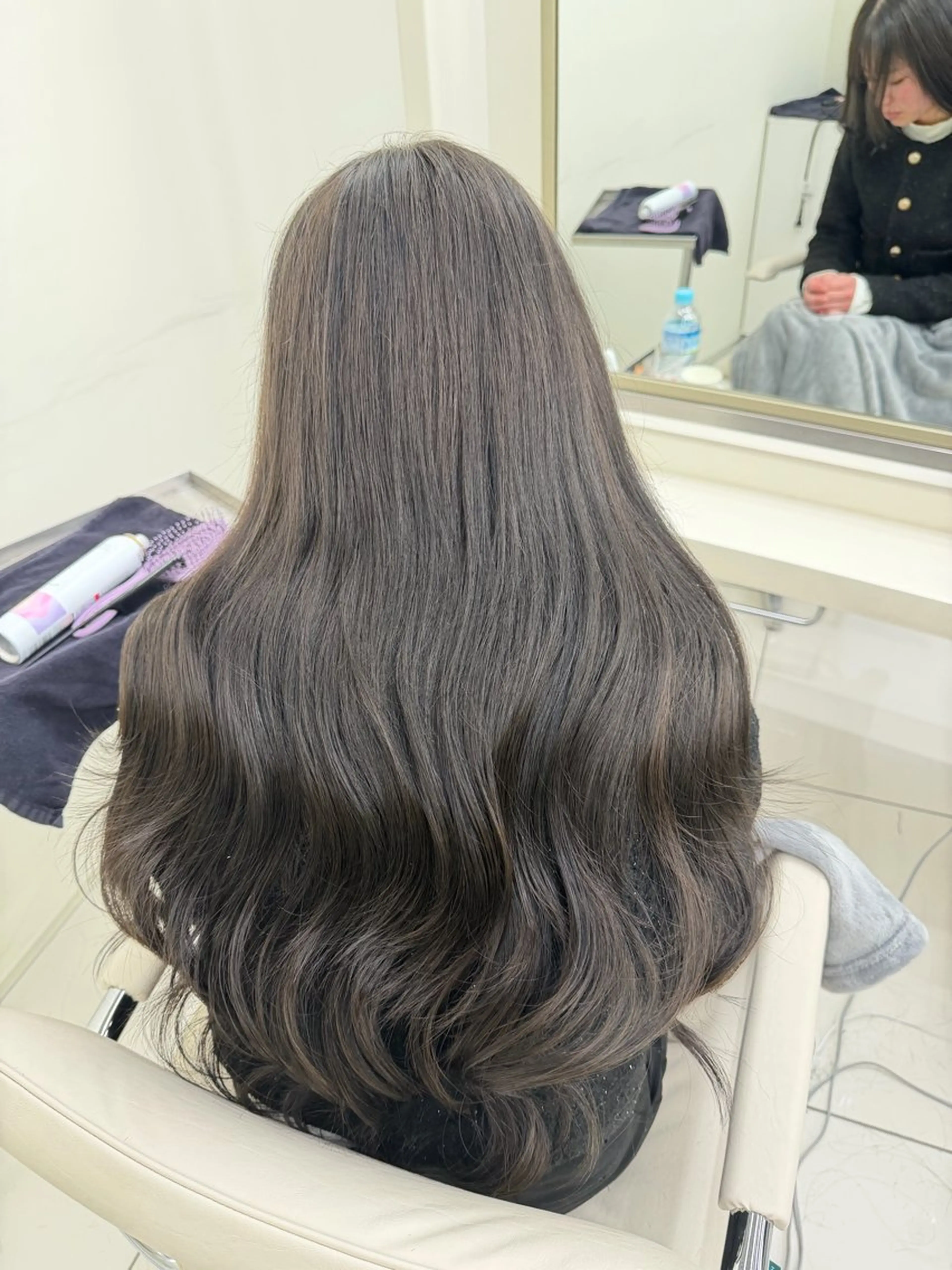 カラー 透明感カラー グレージュ ヘアメイクコル所属・中前 頼希のヘアスタイル