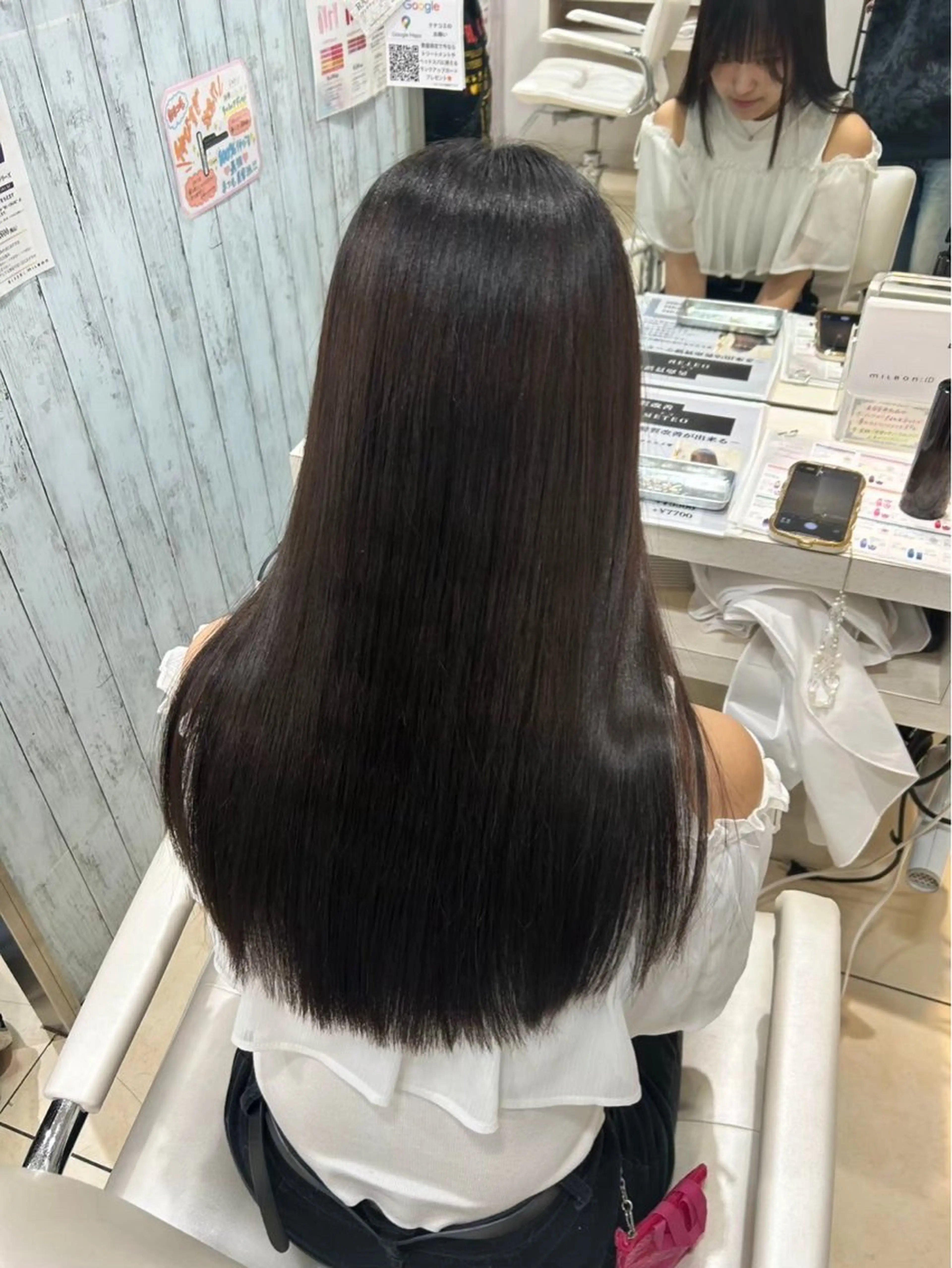 ロング カラー ヘアカラー トリートメント 髪質改善カラー🎗️ 滝沢純のヘアスタイル