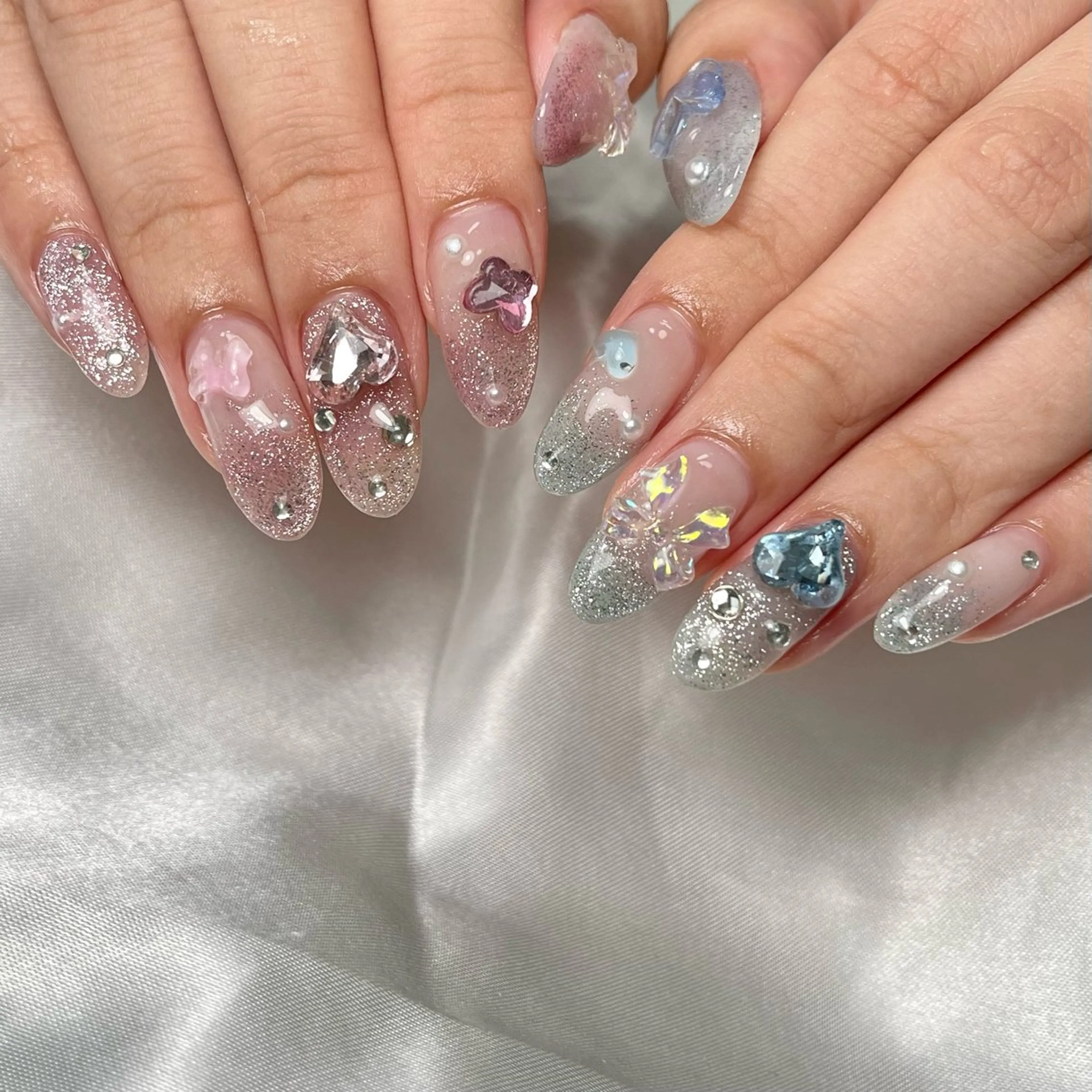 ネイル アートネイル 長さ出し マグネットネイル 持ち込み ハンドネイル RE SALONのネイルデザイン