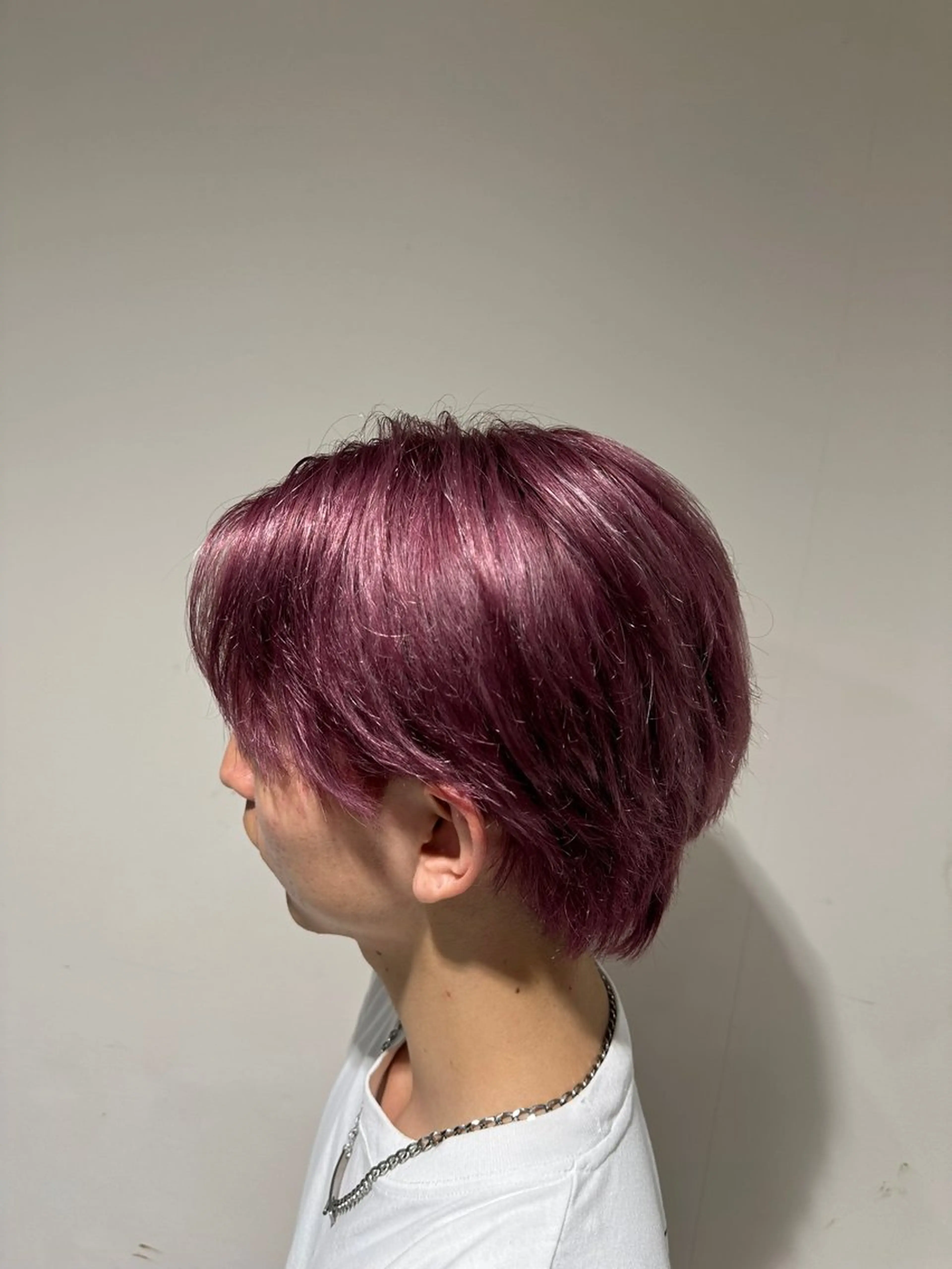 カラー メンズ メンズブリーチ ブリーチ ピンクカラー レッドカラー ヘアカラー レン   メンズ 特化スタイリストのヘアスタイル