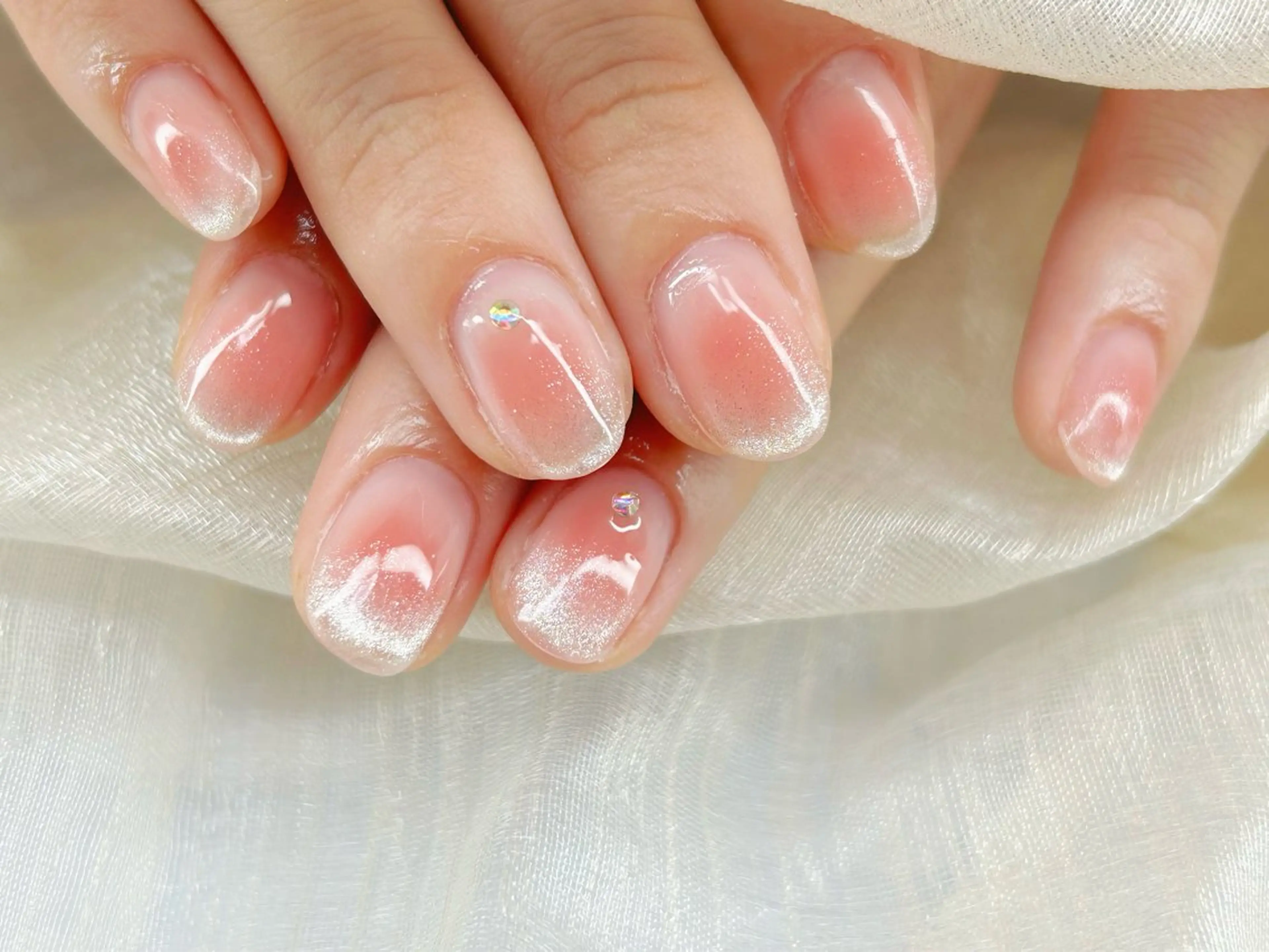 ネイル アートネイル チークネイル 成人式 長さ出し フットネイル ハンドネイル Lino Nailのネイルデザイン