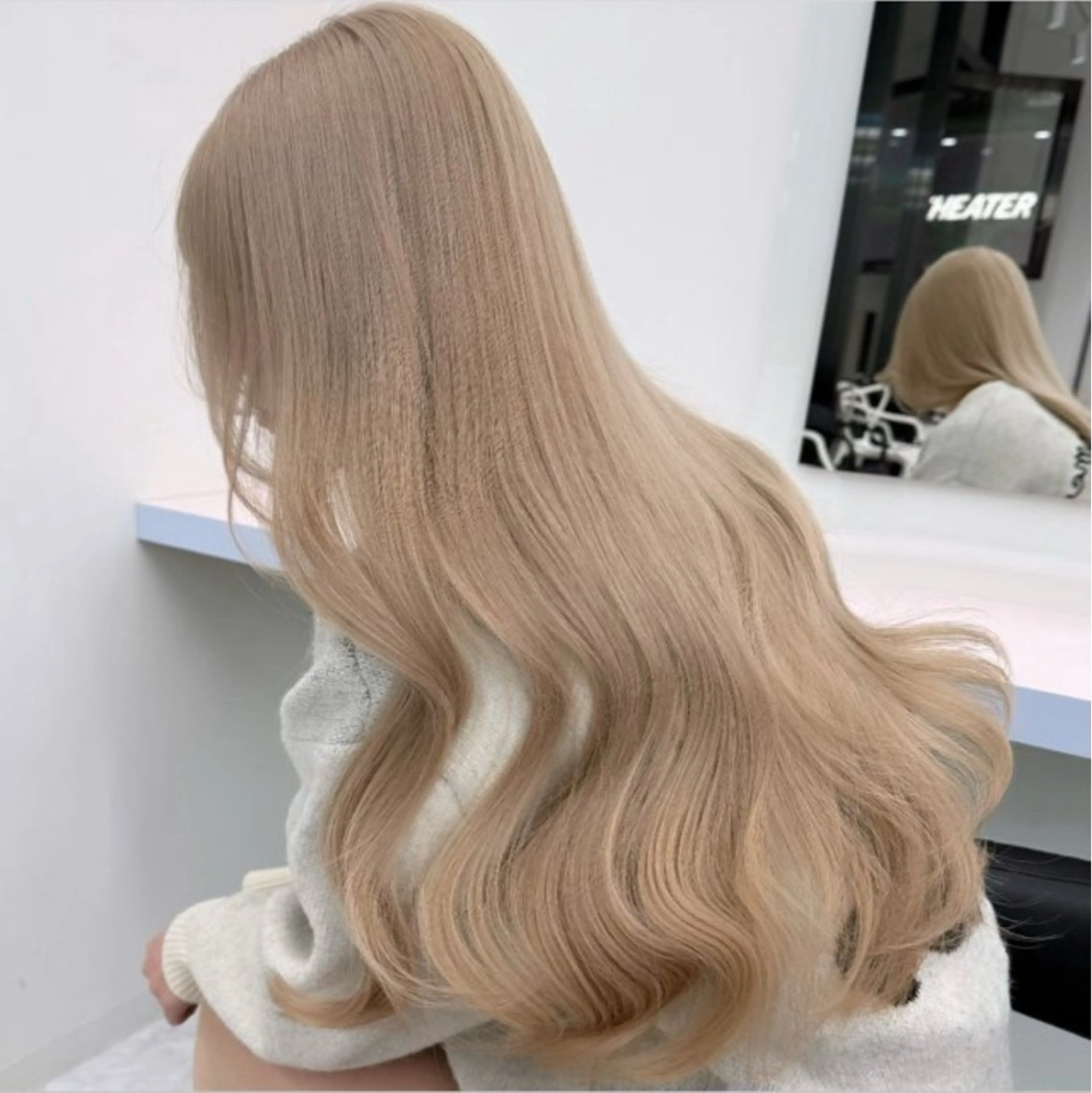 🪽期間限定価格🪽カット＋ケアブリーチ込みダブルカラーの写真