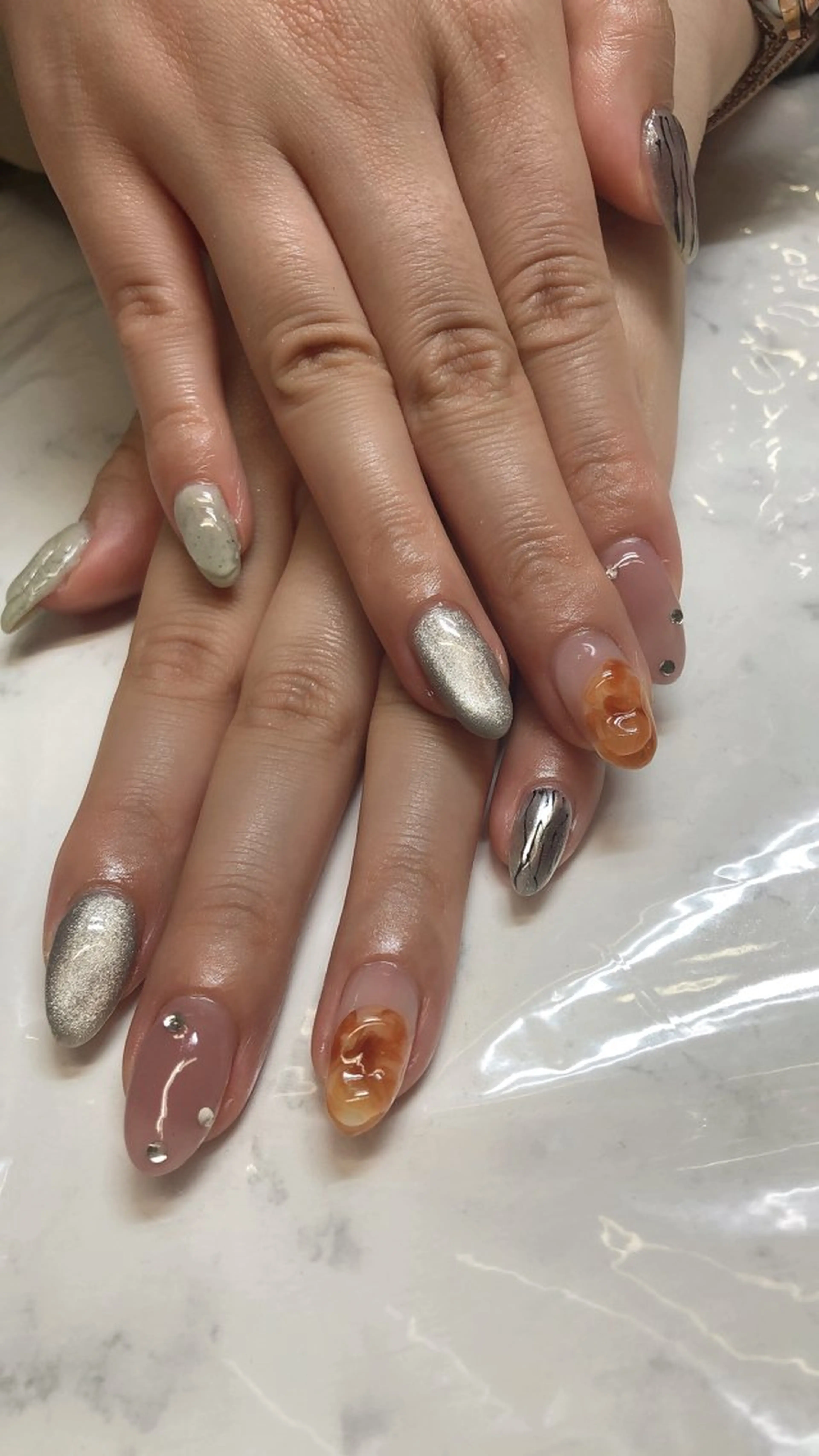 ネイル 💎Guarendo💎錦糸町店所属・✨アン ミユ✨のネイルデザイン