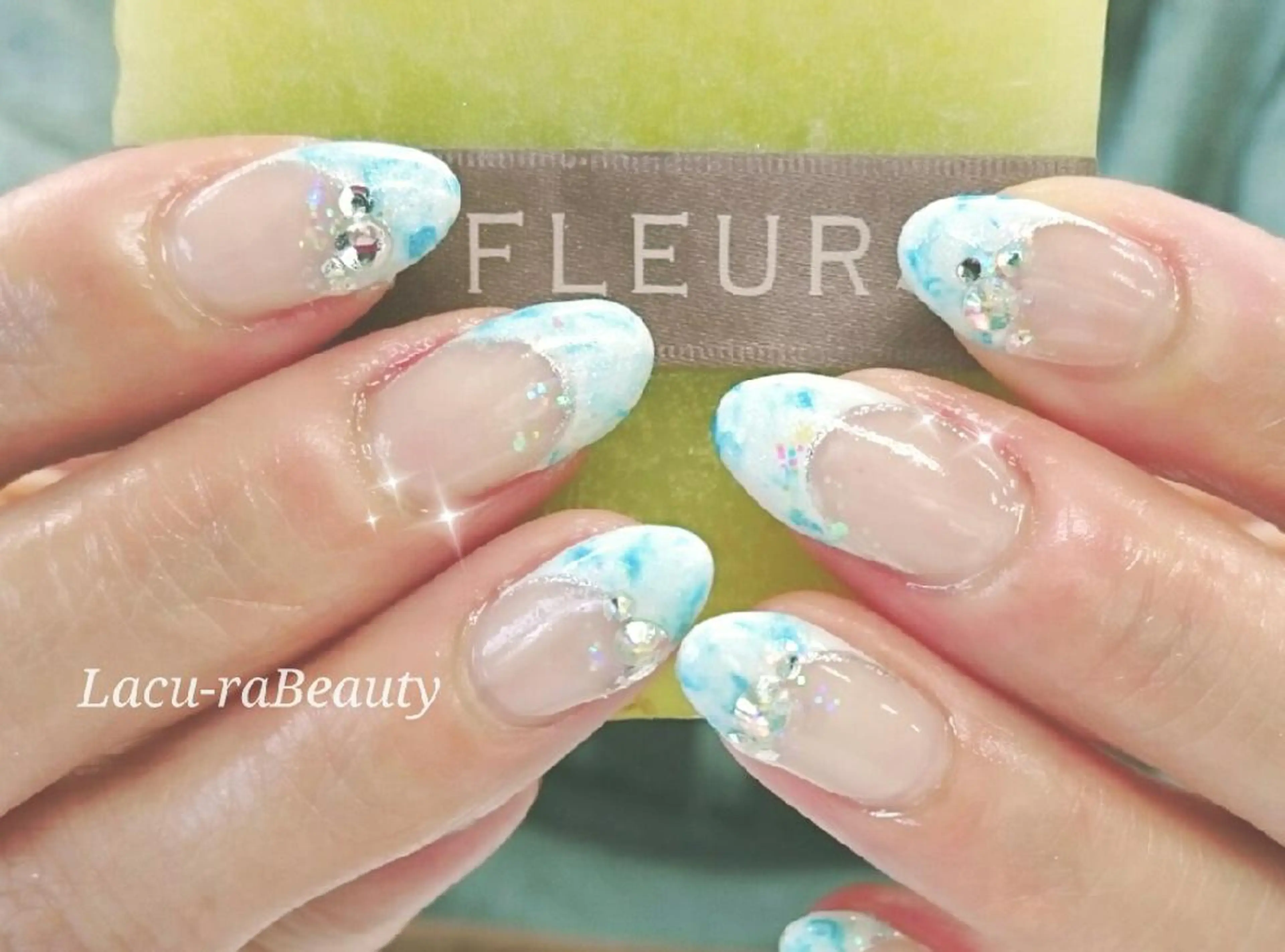 ネイル 小顔と腸の専門店 ラクーラビューティのエステ・リラクイメージ