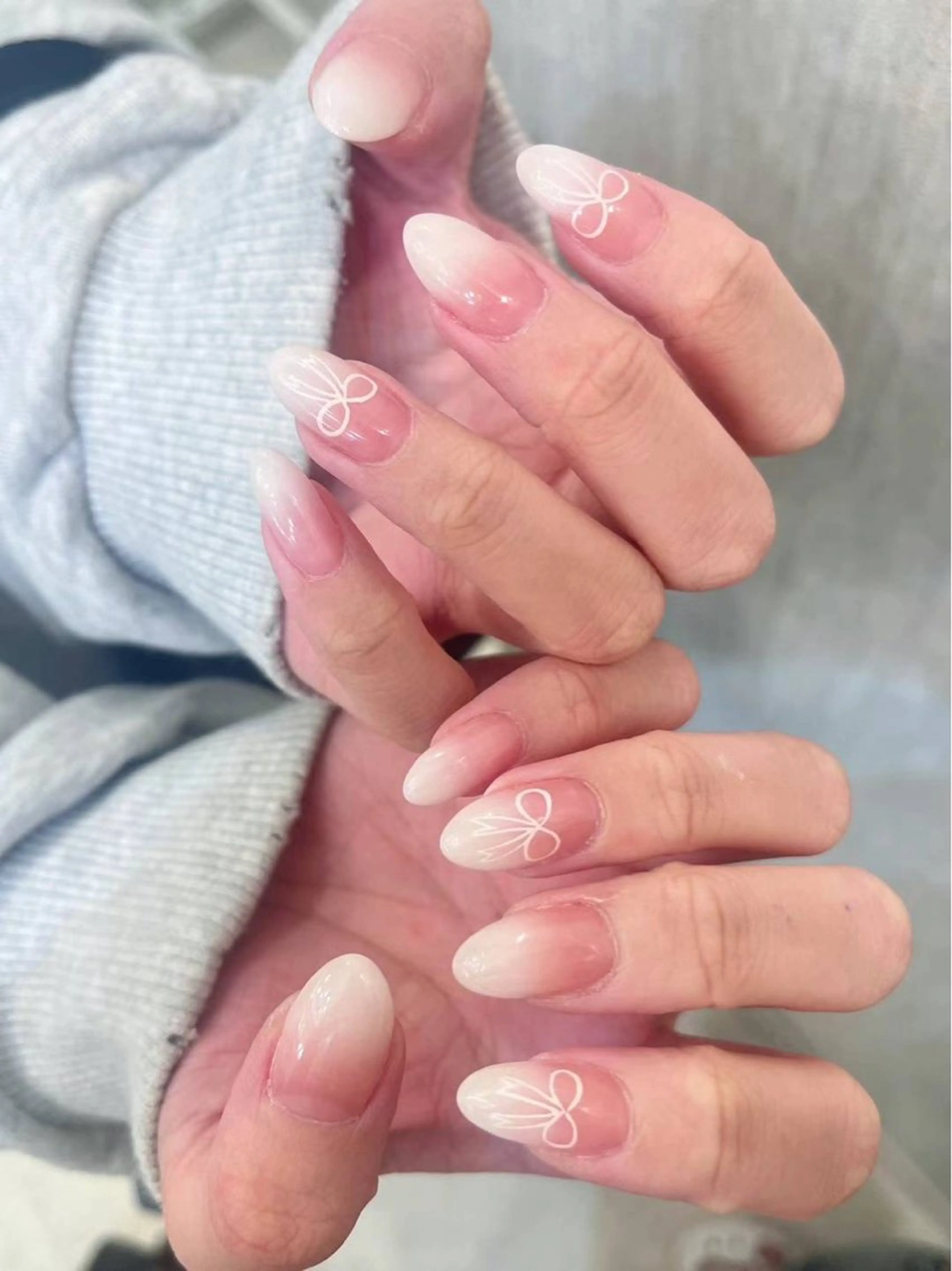 ネイル アートネイル フラワーネイル フットネイル ジェルネイル マグネットネイル Babarla nailのネイルデザイン