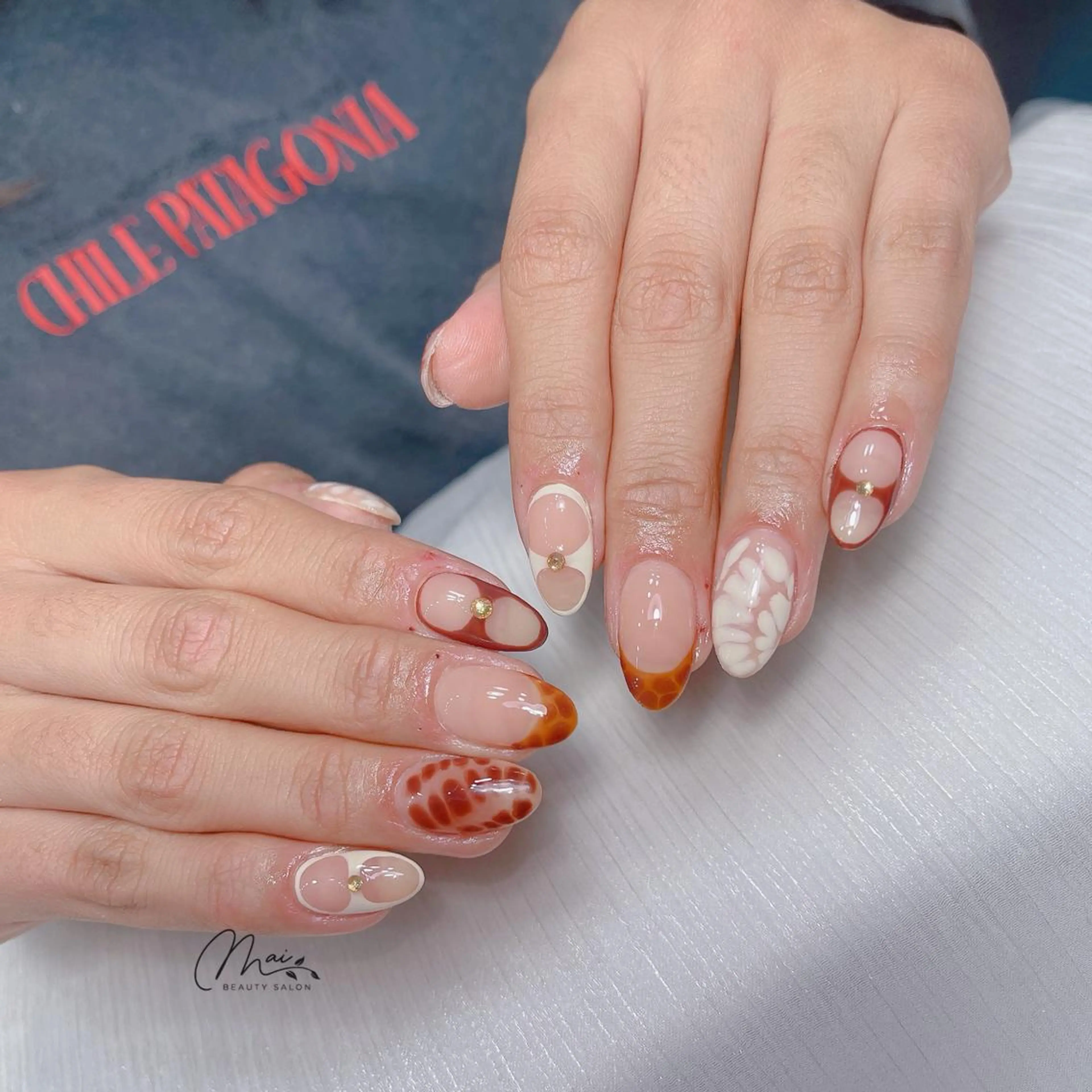 ネイル チークネイル フラッシュネイル フレンチネイル ジェルネイル 韓国ネイル ハンドネイル MaiBeauty マイ マイのネイルデザイン
