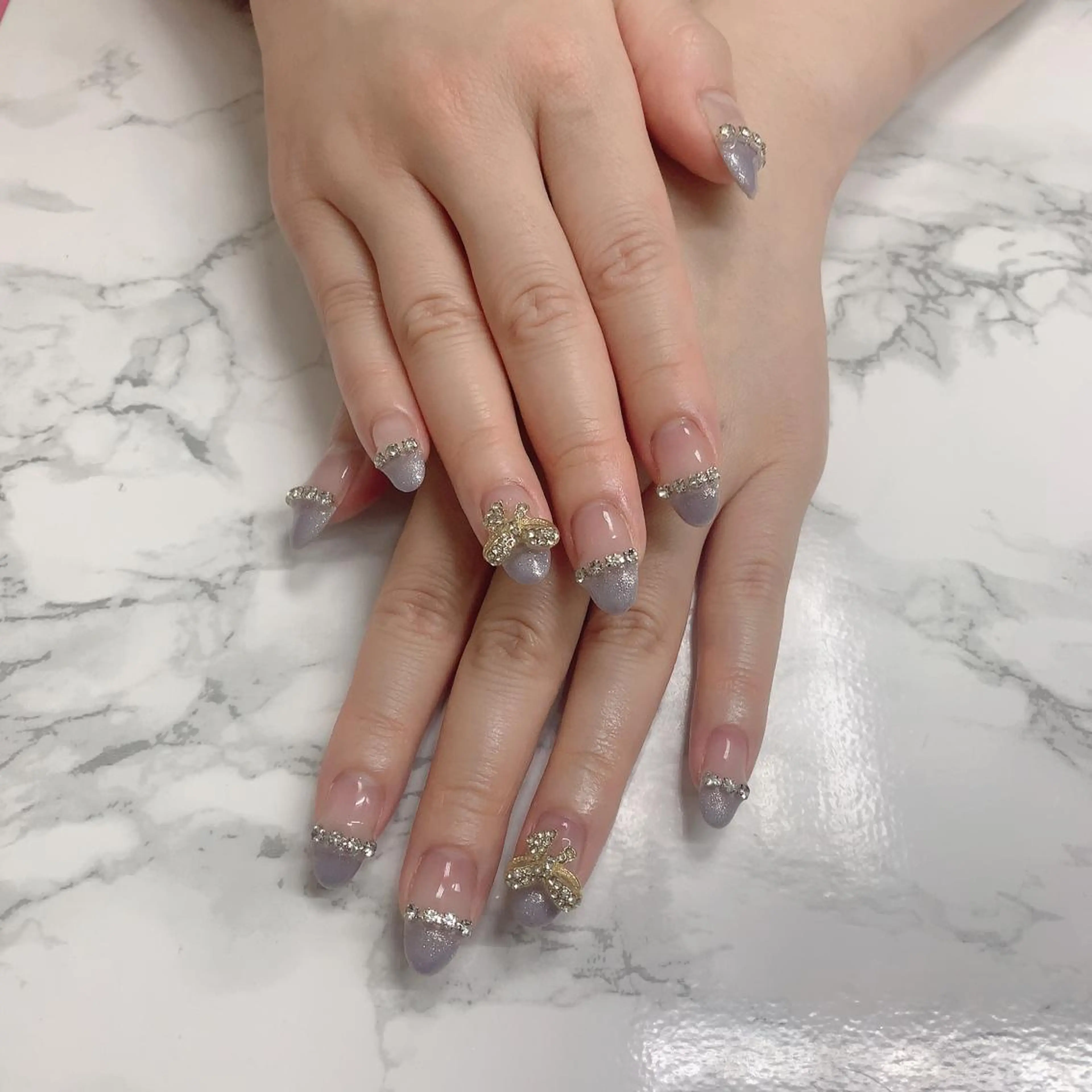 ネイル はな💎ネイル ワンホン、長さ出しのネイルデザイン