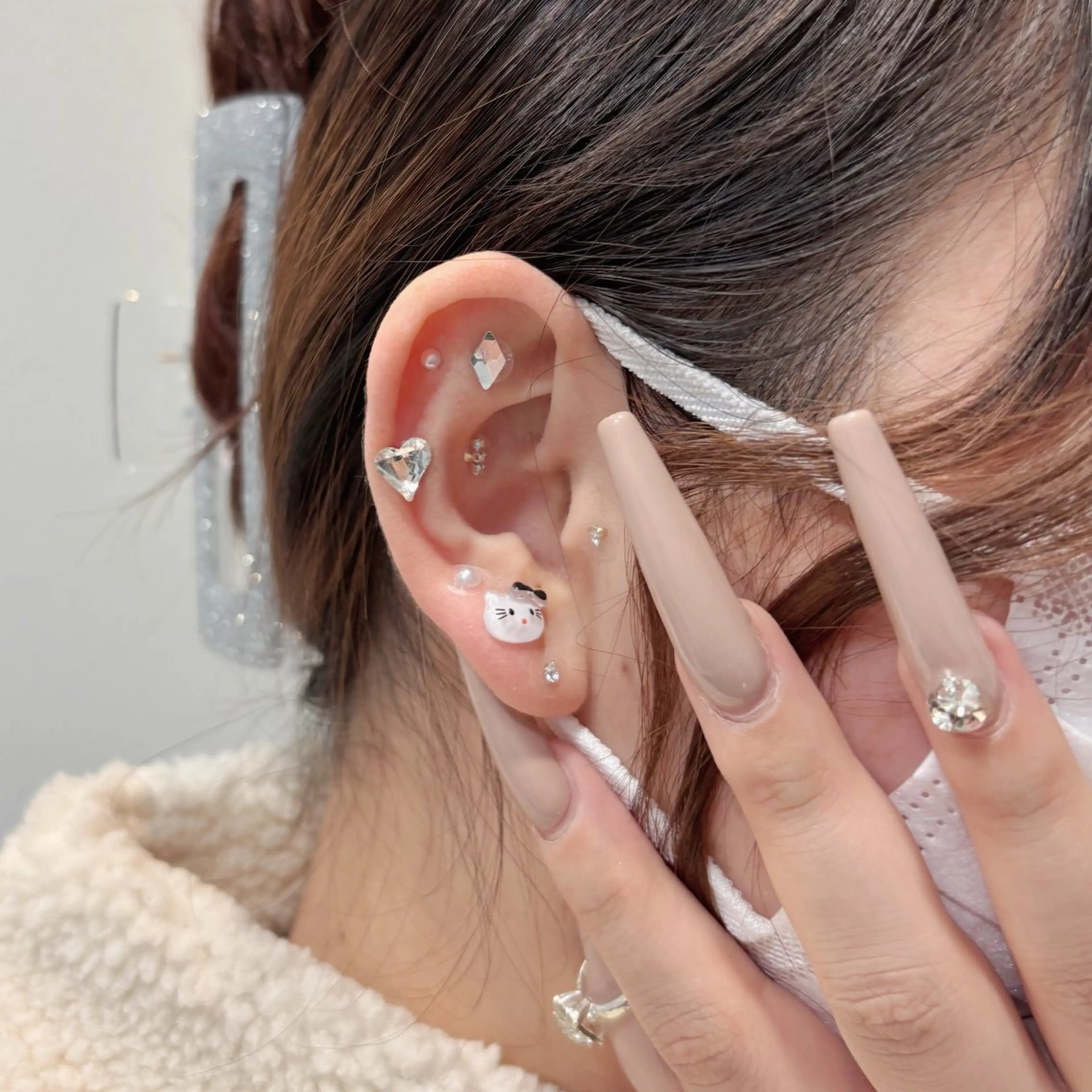 耳ツボジュエリー💎両耳10粒の写真