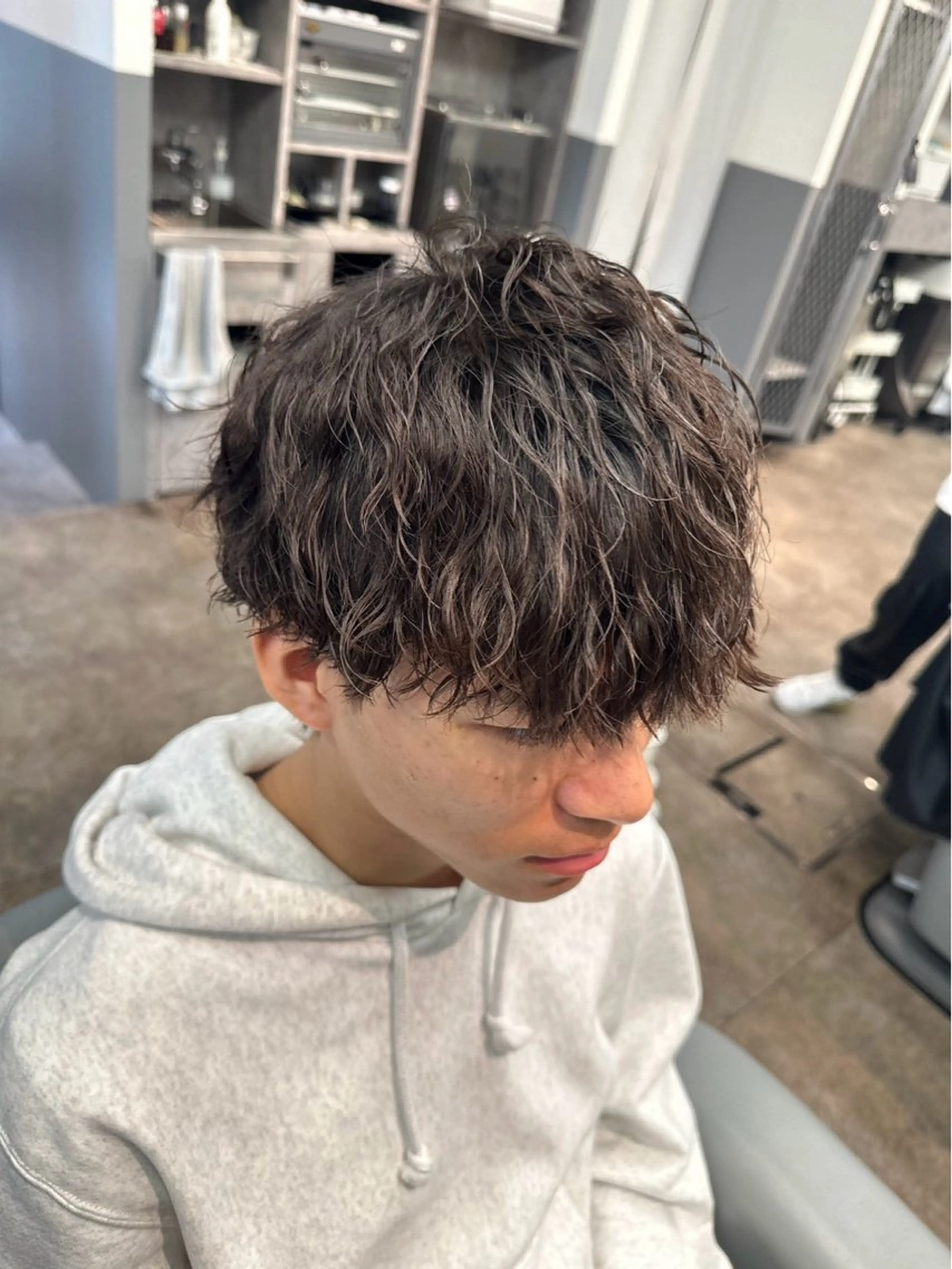 メンズ Noisyle 西本町店所属・メンズ特化美容師 ⭐️ヤマモトのヘアスタイル