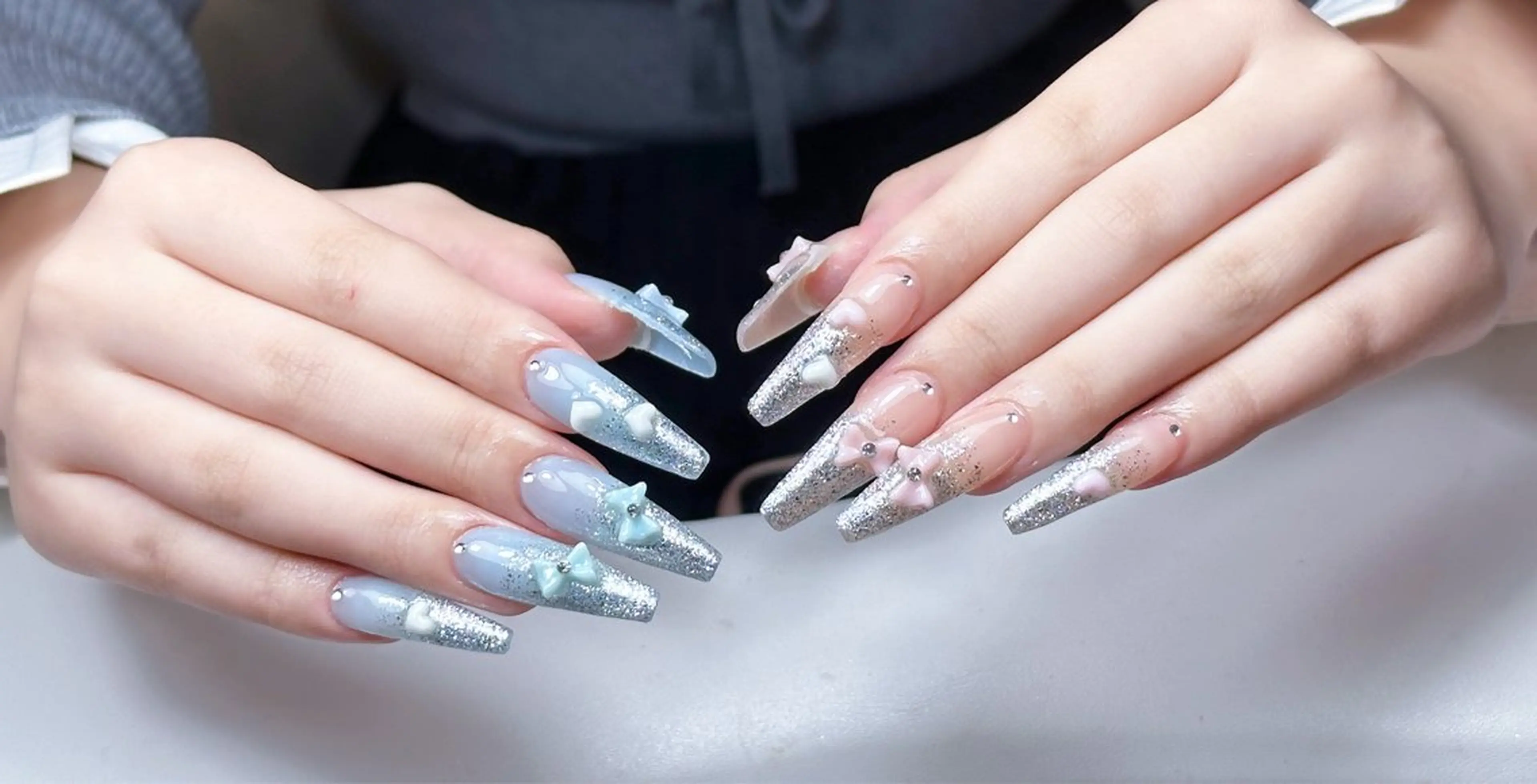 ネイル キラキラネイル マグネットネイル ぷっくりネイル 春ネイル ワンホンネイル ハンドネイル Candy Nailのネイルデザイン