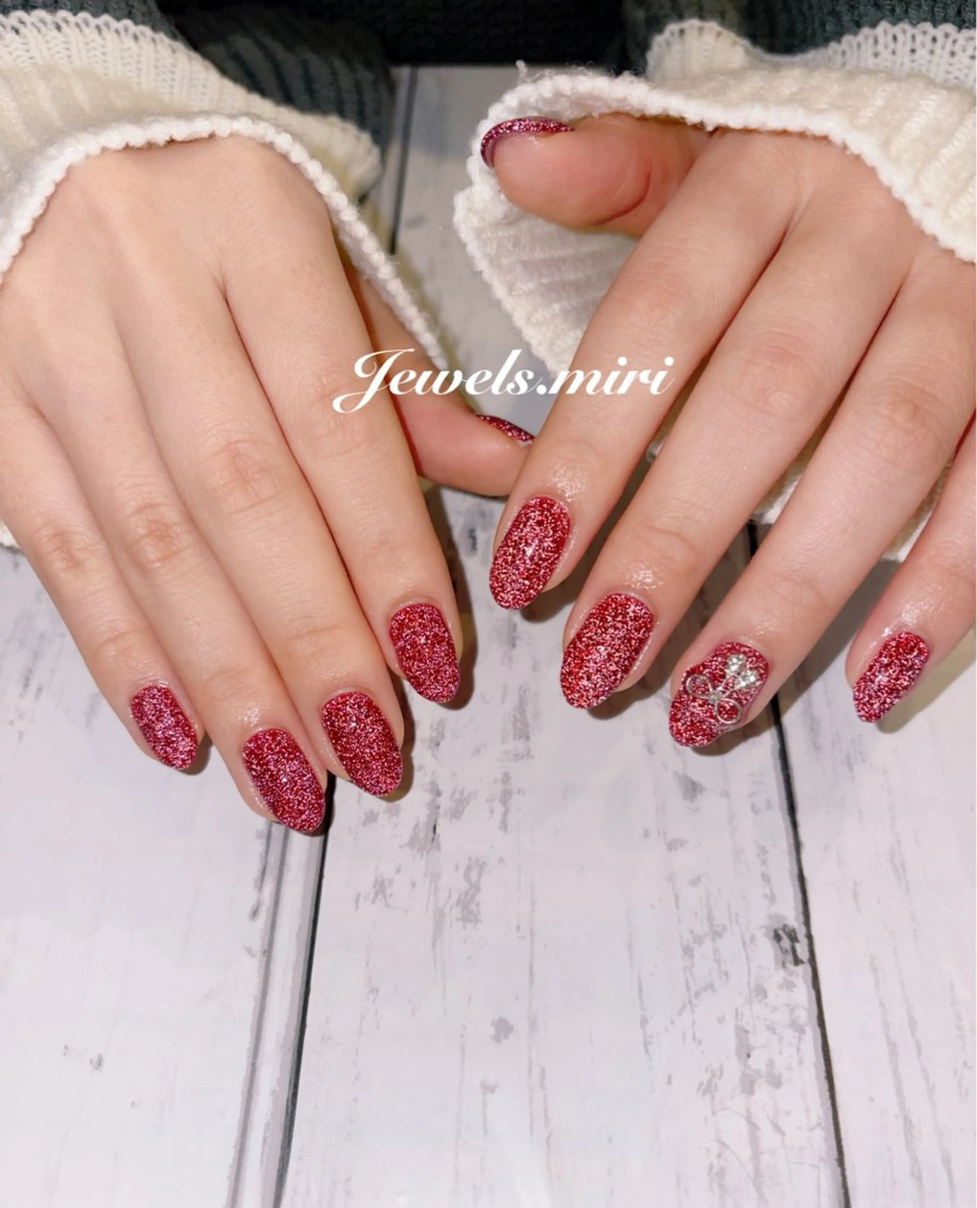 ネイル フラッシュネイル ワンカラーネイル 赤色 Jewels nail lily 白楽所属・ネイルサロン Jewels Mのネイルデザイン