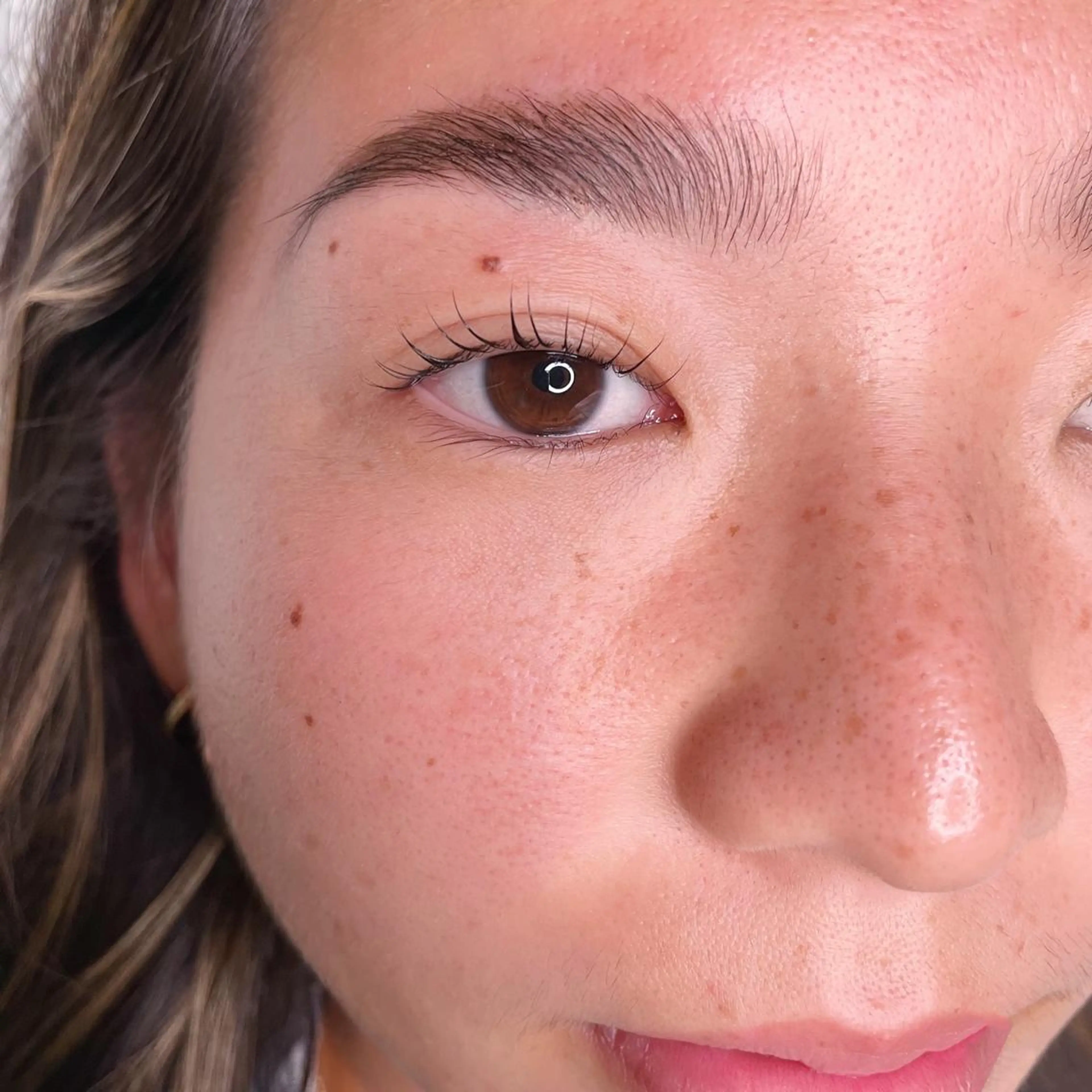 マツエク・マツパ アイブロウ まつげパーマ viii ヴィーのマツエク・マツパデザイン