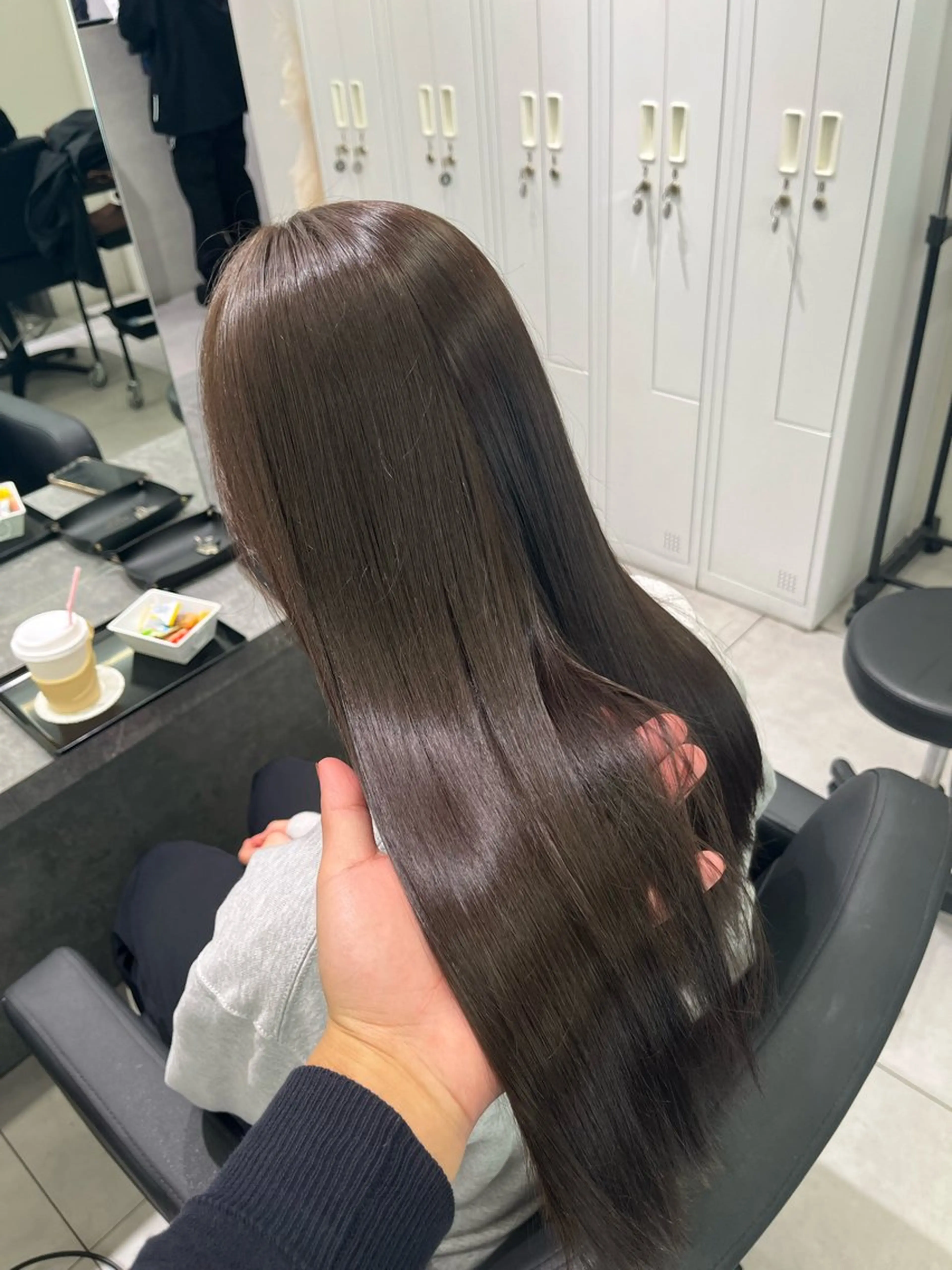 艶カラー＋トリートメントの写真