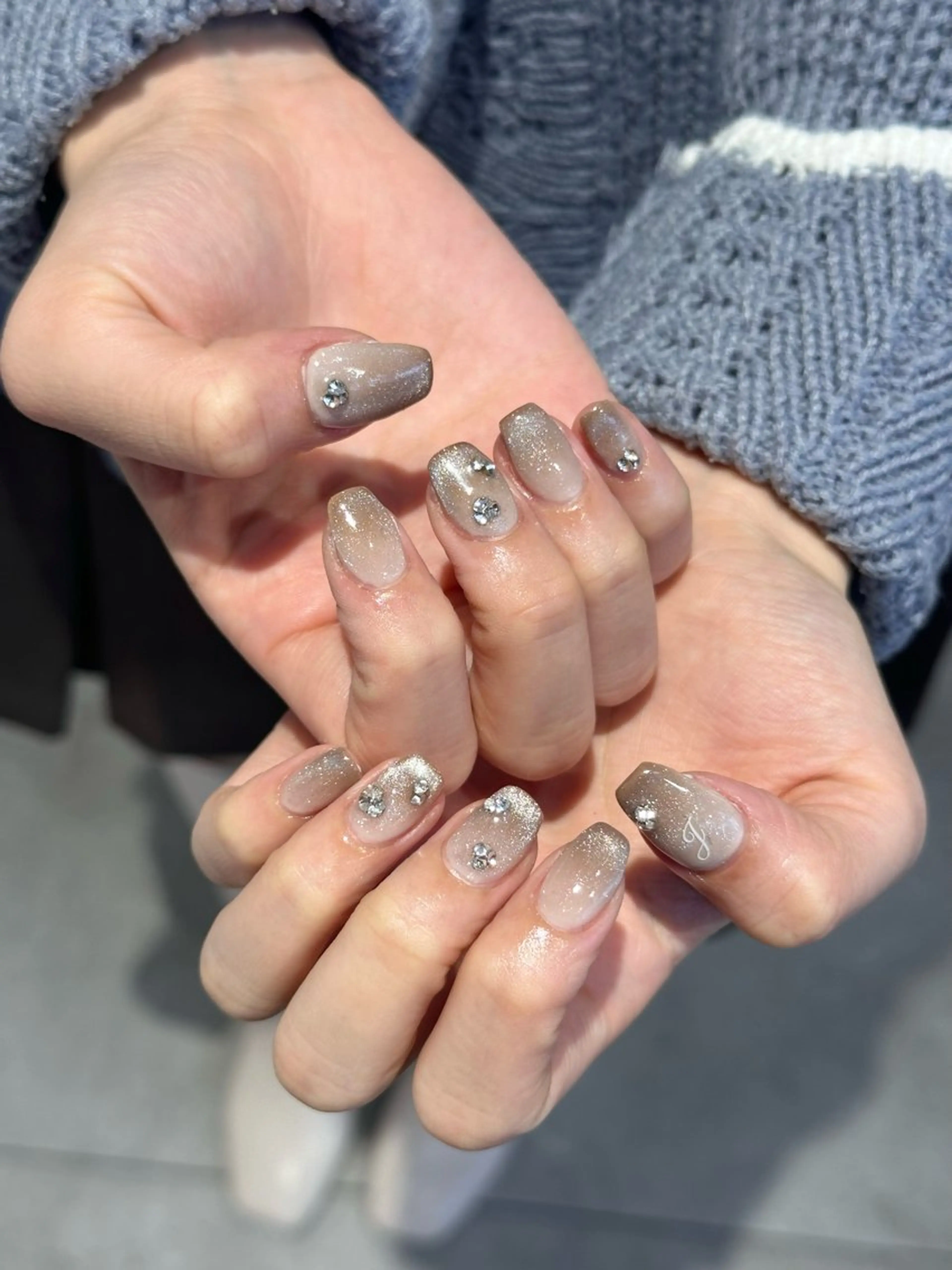 ネイル ハンドネイル 🎀韓国レイヤー特化 🎀ベージュ/ミクのヘアスタイル