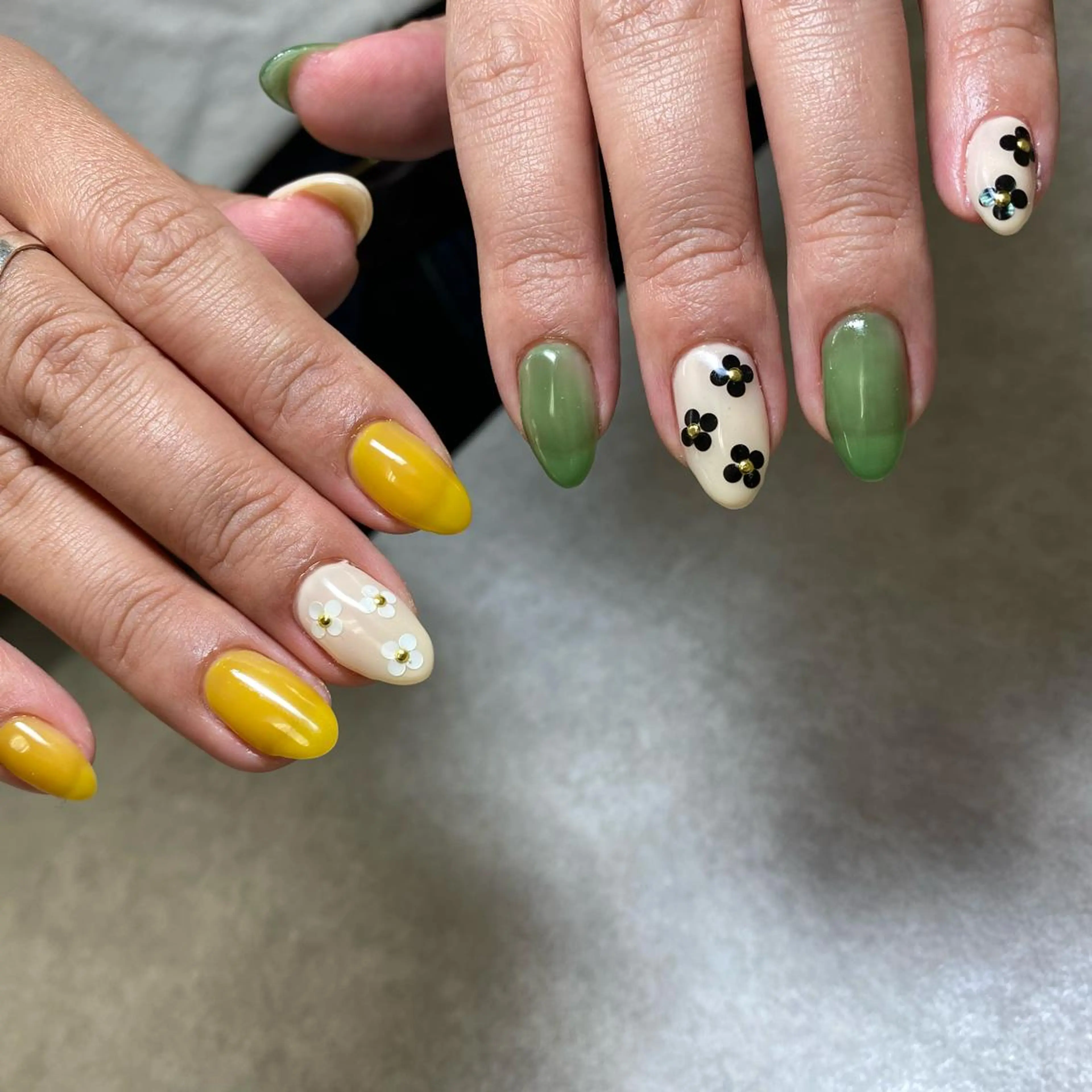 ネイル Nailist Amiのネイルデザイン