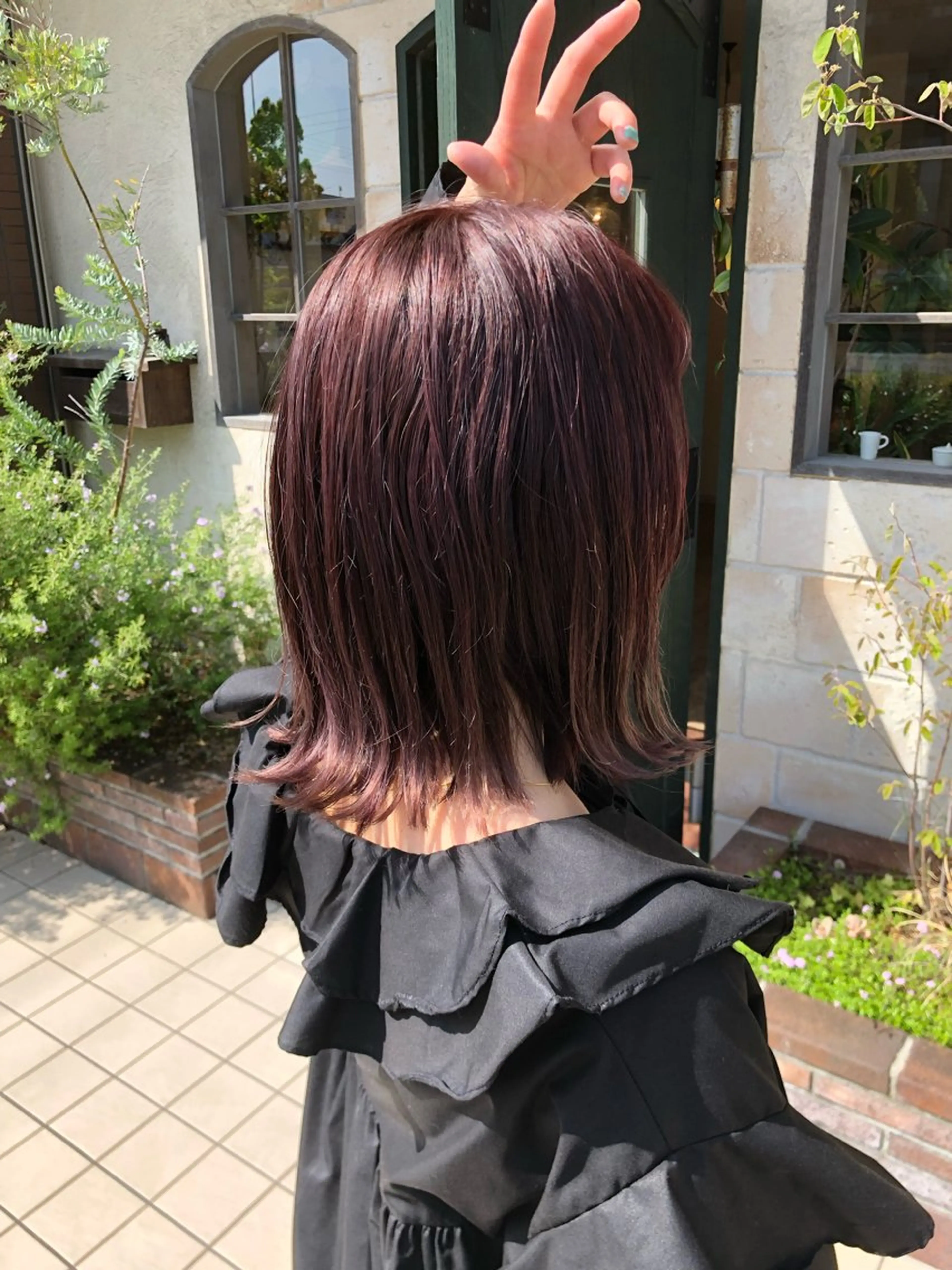 ショート カラー ピンクカラー 浦野 阿貴のヘアスタイル