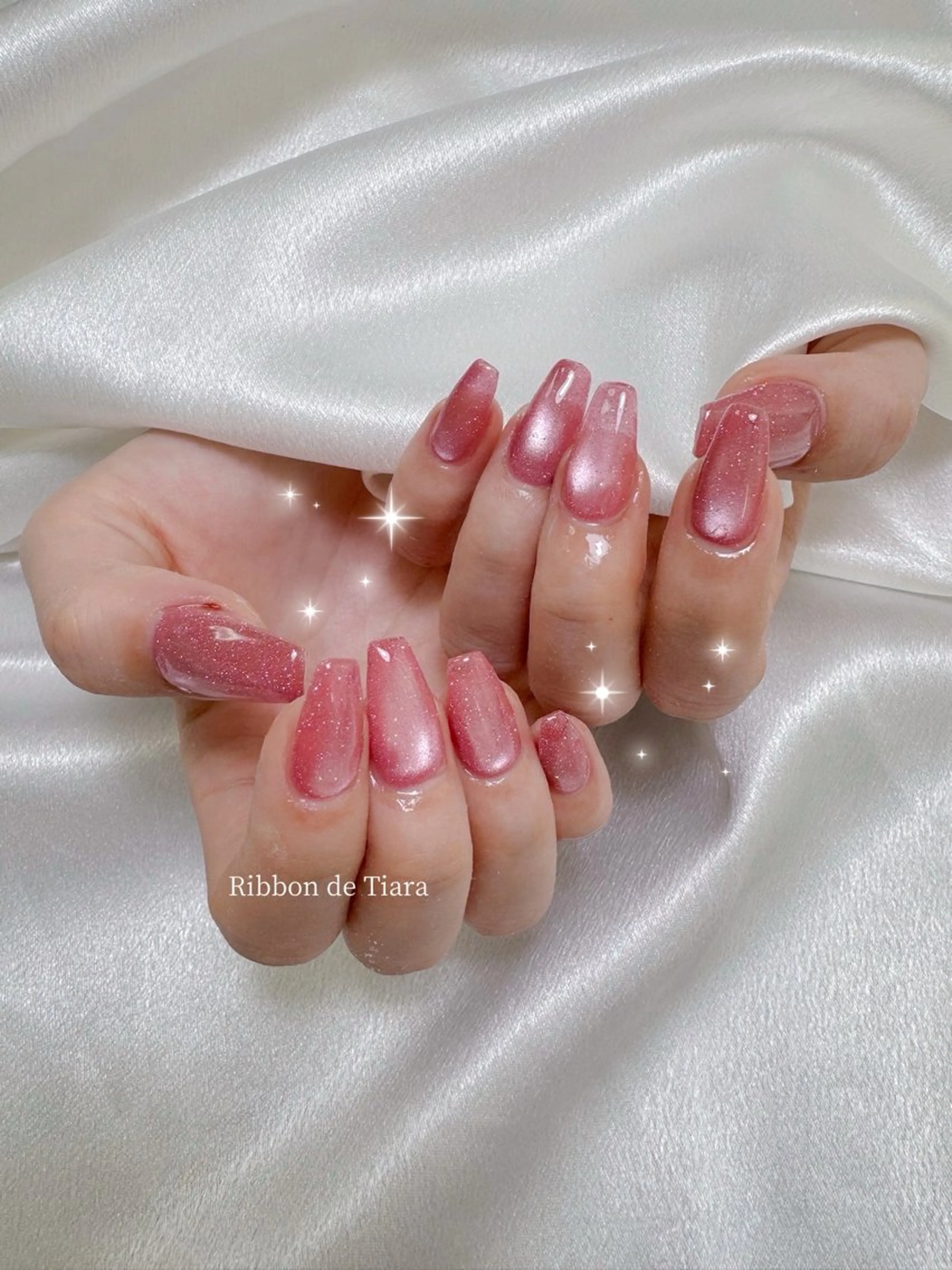 ネイル ハンドネイル オーナーネイリスト MAKIのネイルデザイン