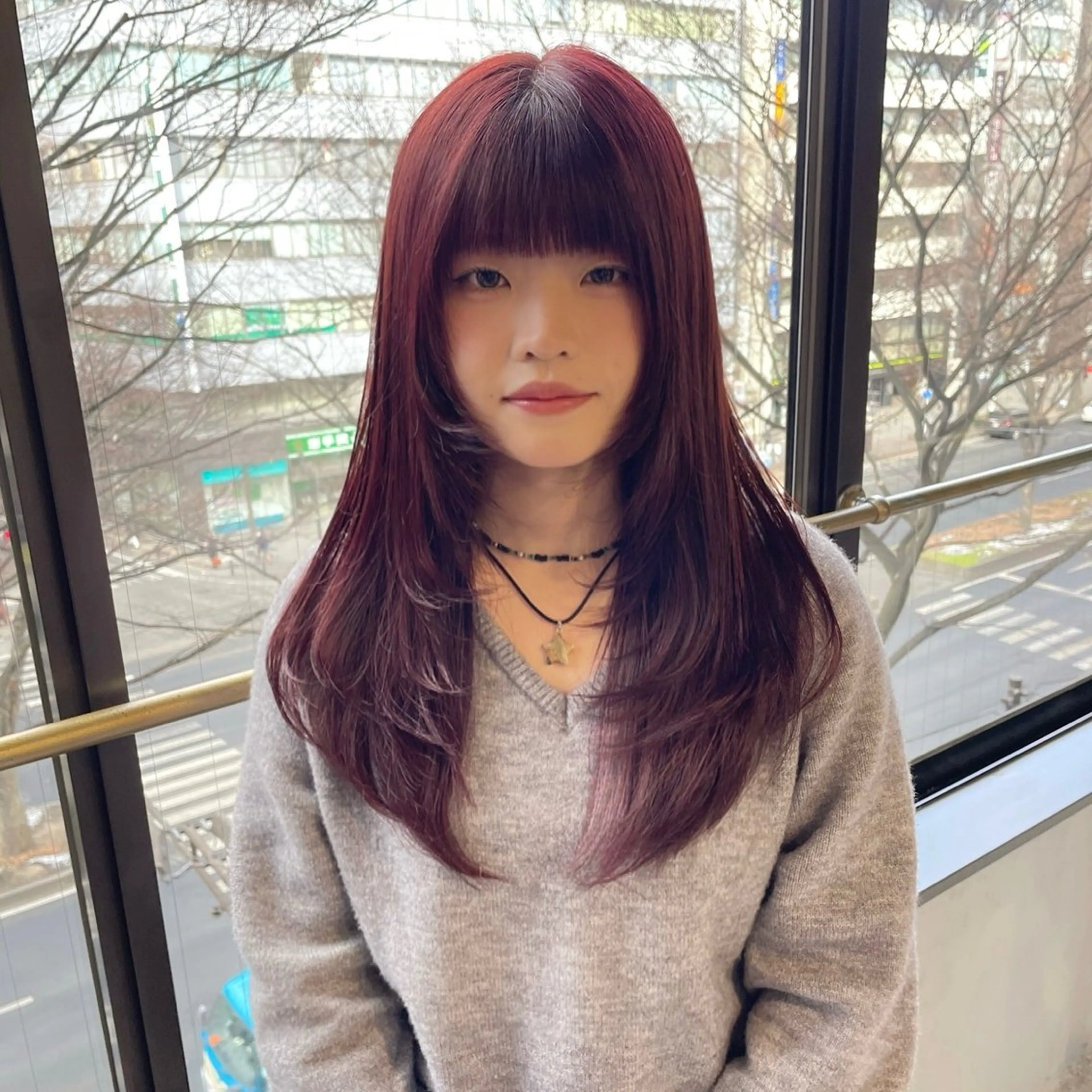 セミロング レイヤーカット カット ヘアカラー Mimi🎀 ブリーチなしＷカラーのヘアスタイル