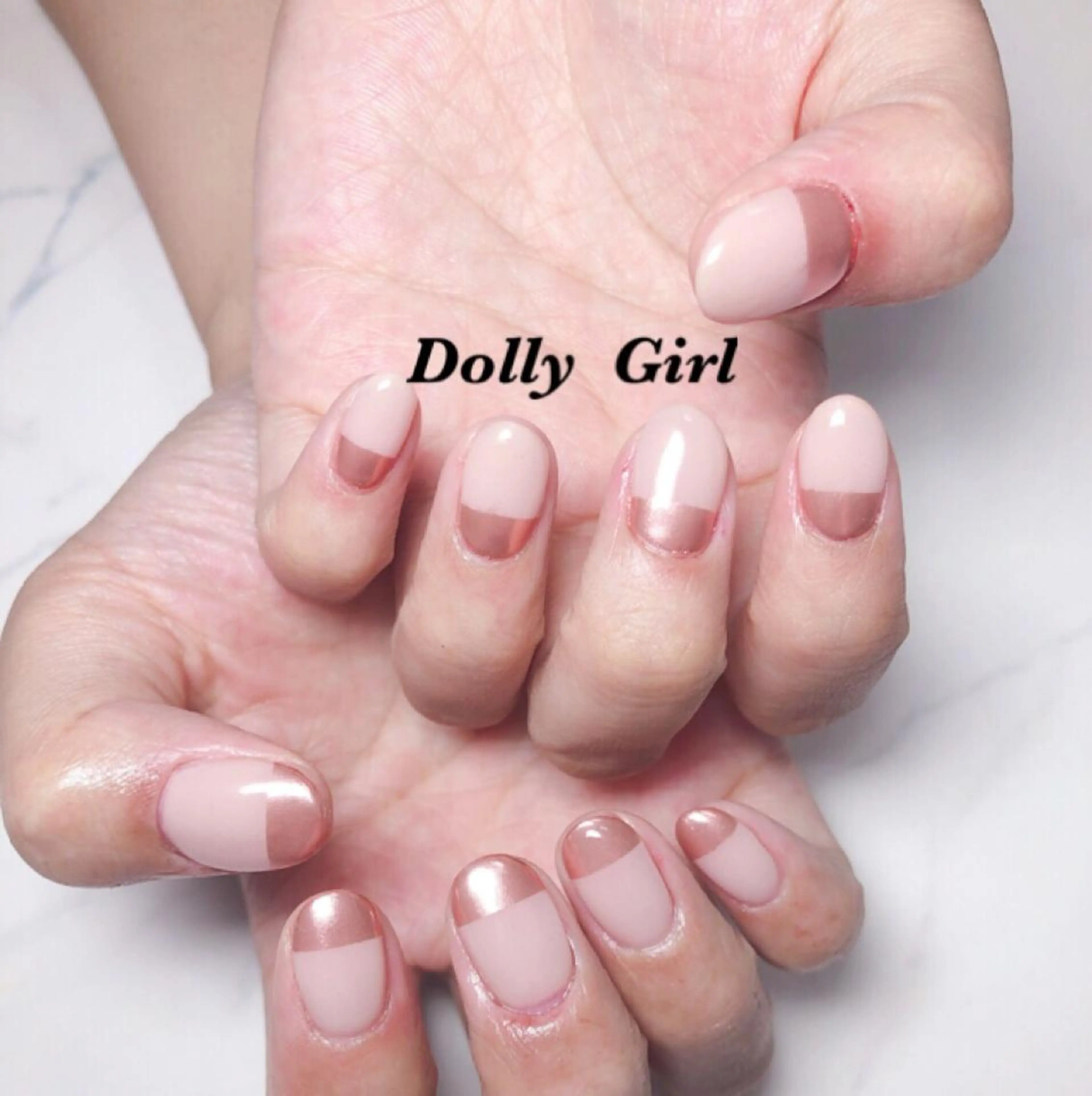 ネイル ミラーネイル 個室ネイルサロンDolly  Girl〜ドーリーガール〜所属・DollyGirl KYOKOのネイルデザイン
