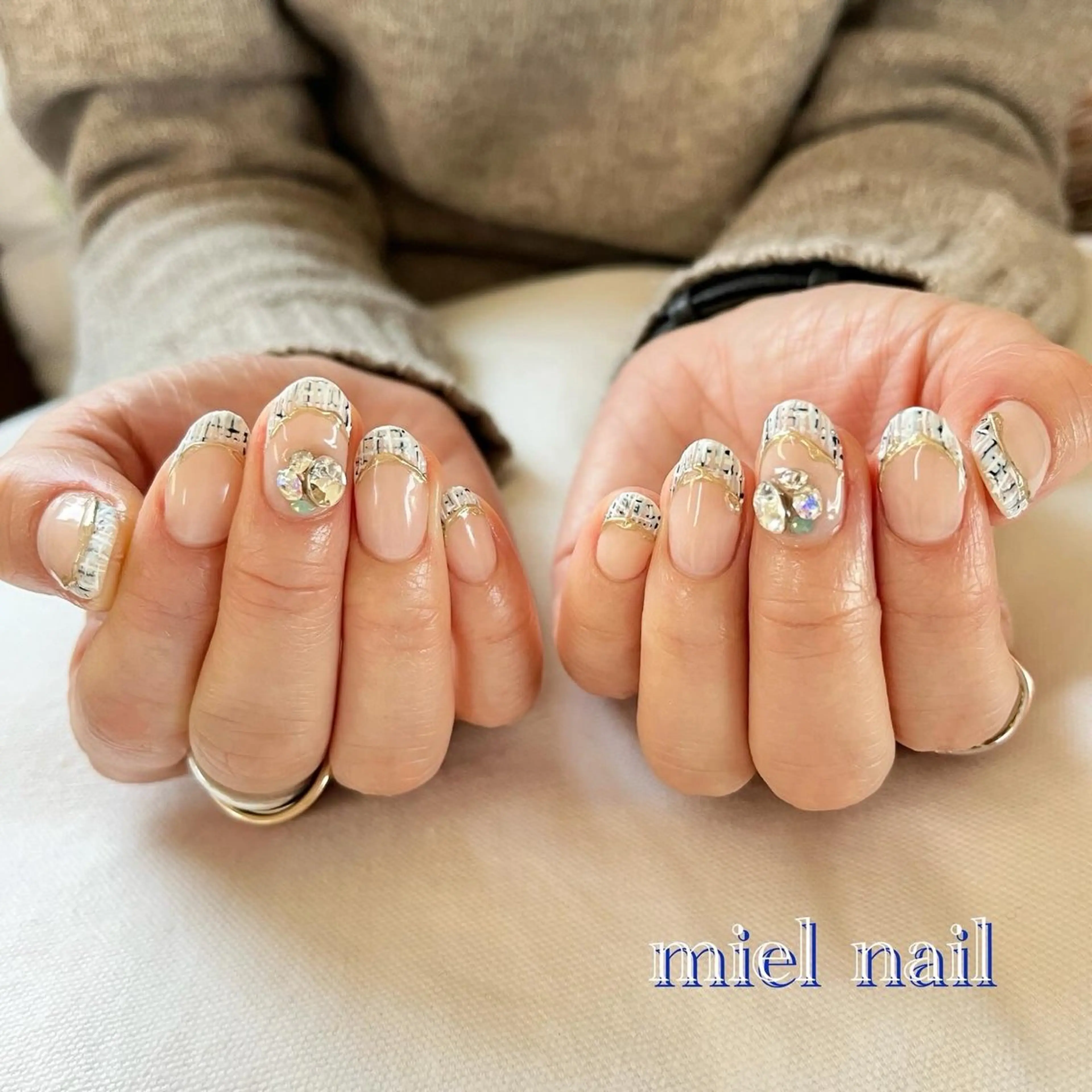 ネイル フレンチネイル ミラーネイル ストーンネイル ツイードネイル ハンドネイル miel nailのネイルデザイン