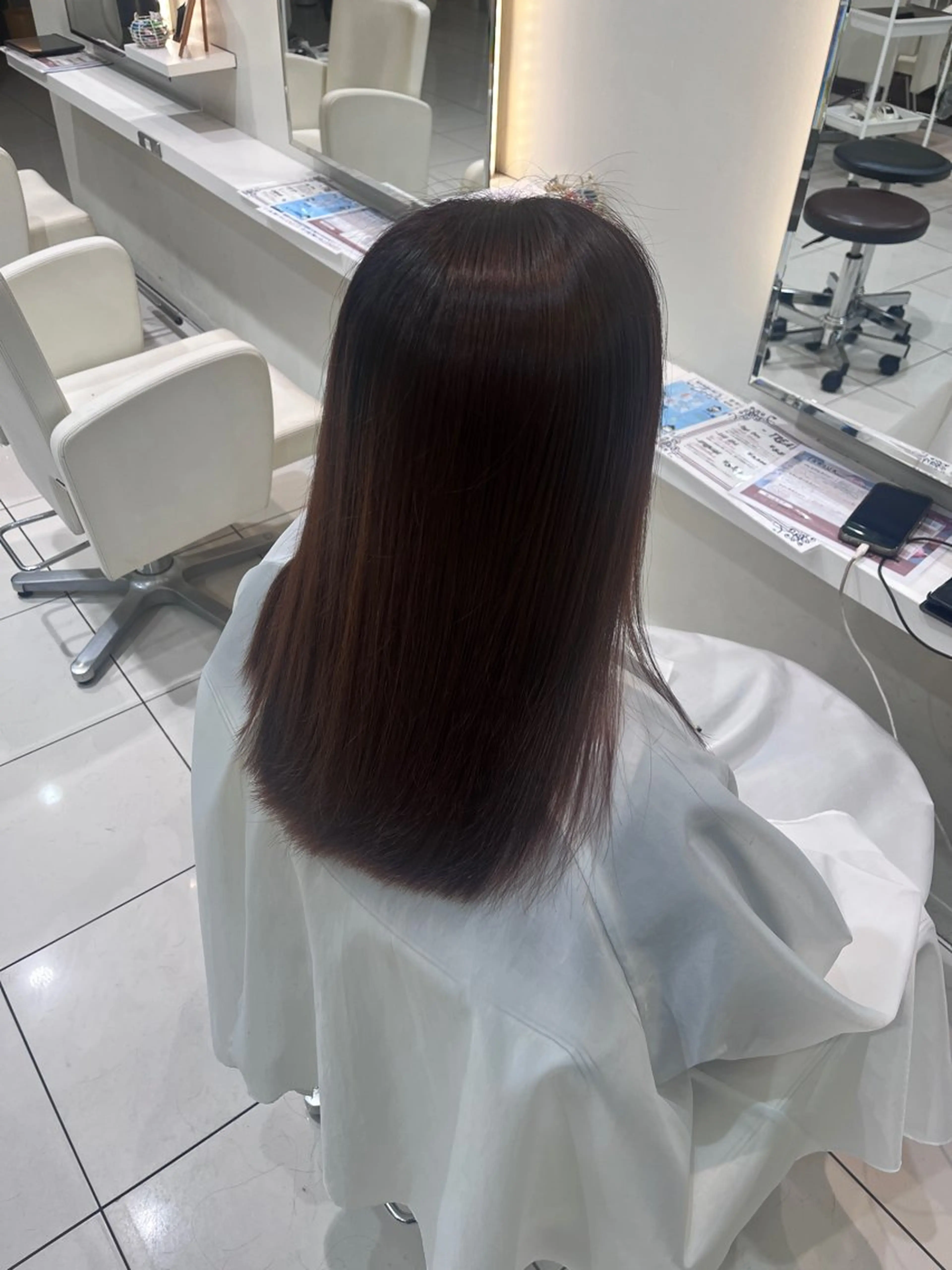 ロング ヘアカラー 石渡 瑠菜のヘアスタイル