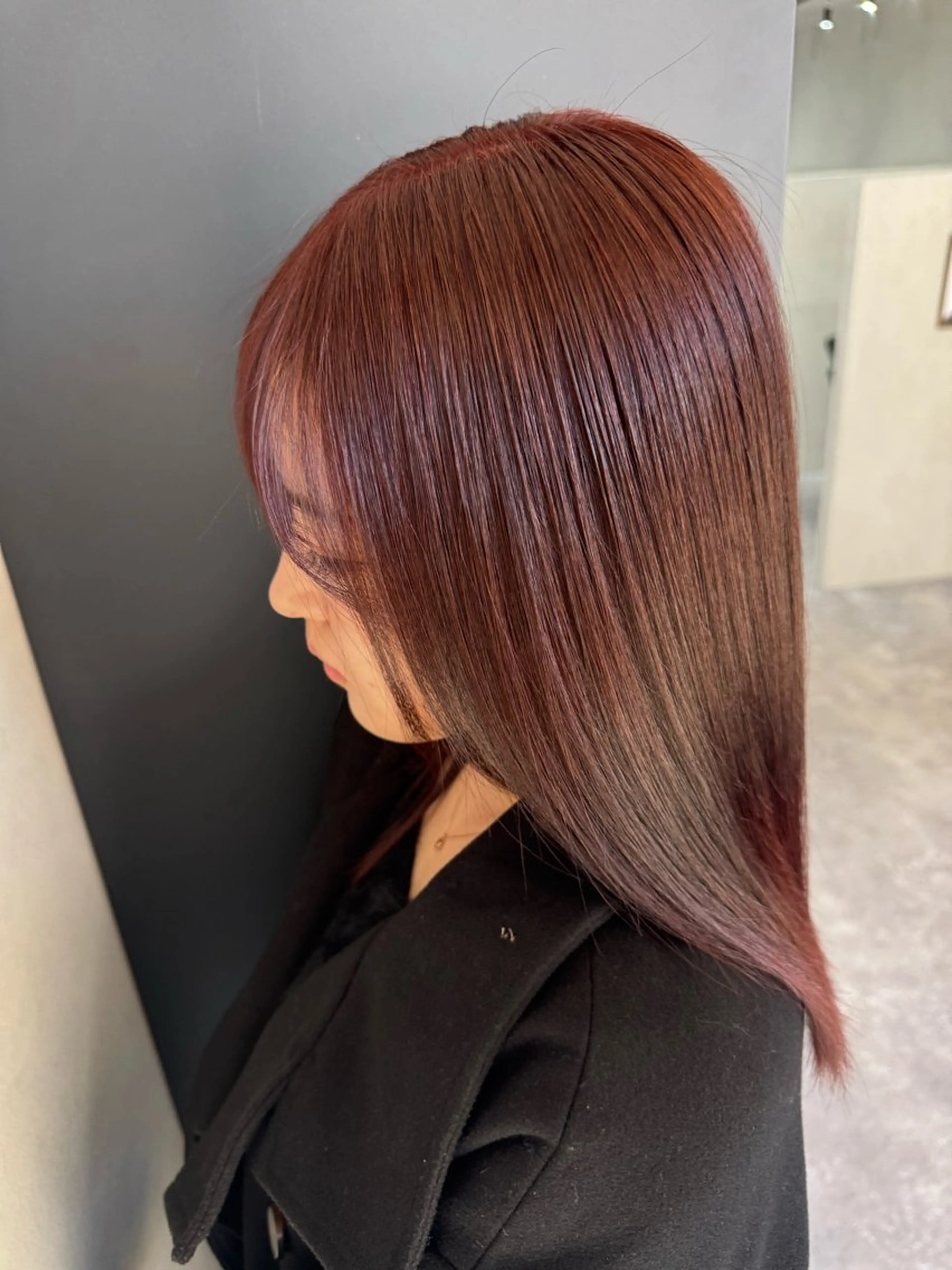 セミロング カラー eir Luxe所属・カットマン大北 ですのヘアスタイル