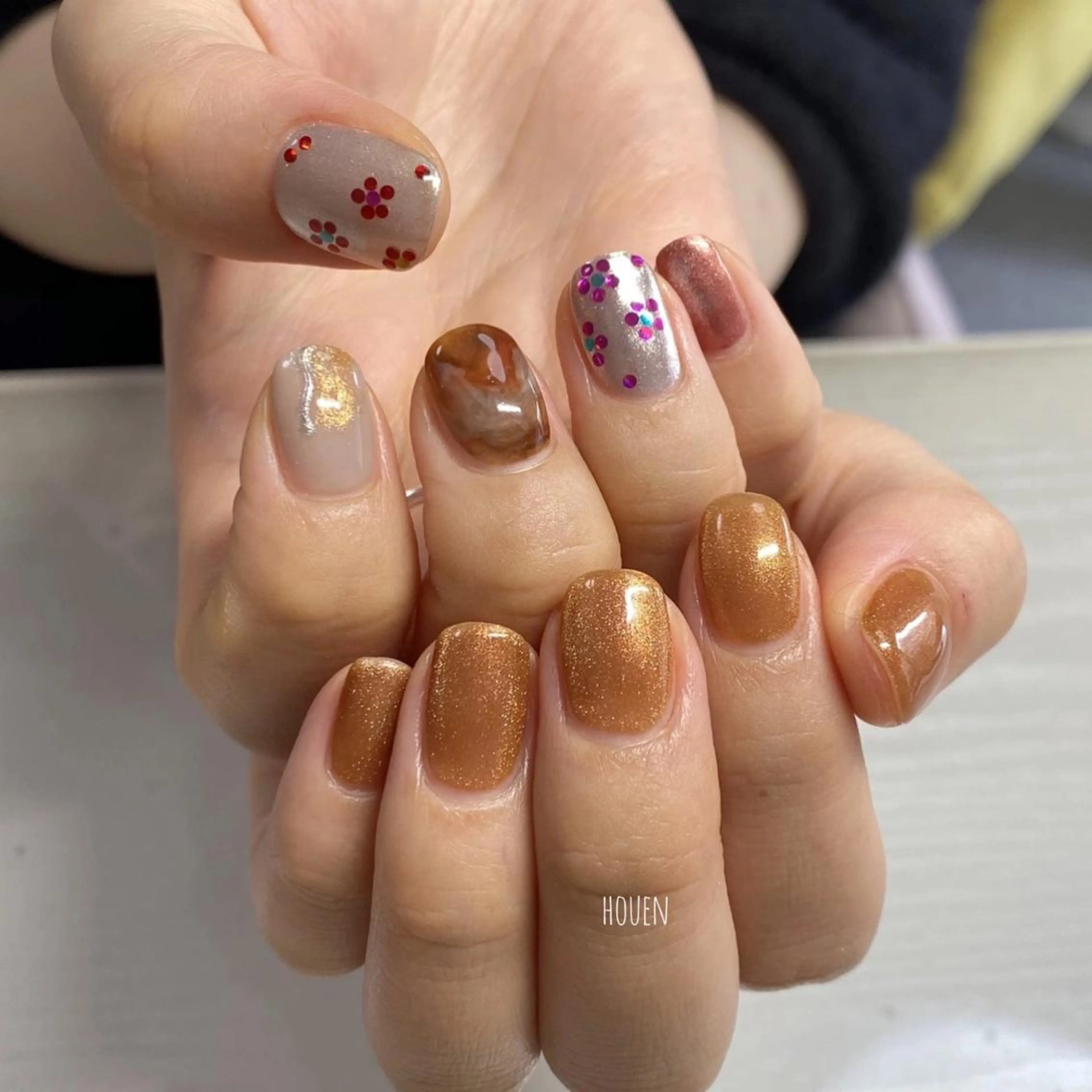 ネイル 持ち込み I P'ink nail salon所属・I pinknail 韓国風·持ち込み専門のネイルデザイン