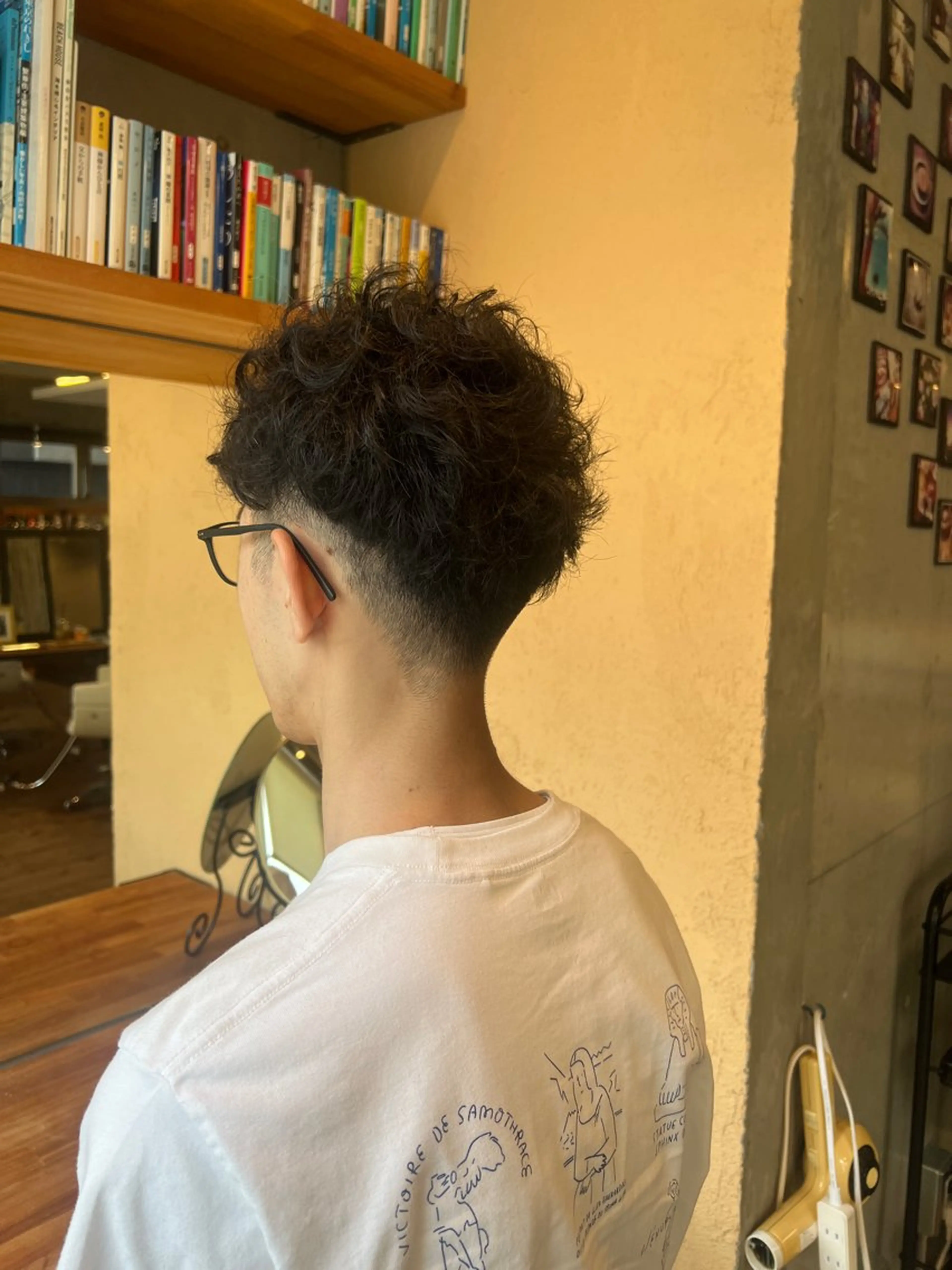 ショート ショートヘア カット BEACH　HAIR&NAIL所属・両国駅徒歩1分⭐️ アイロン仕上げのヘアスタイル